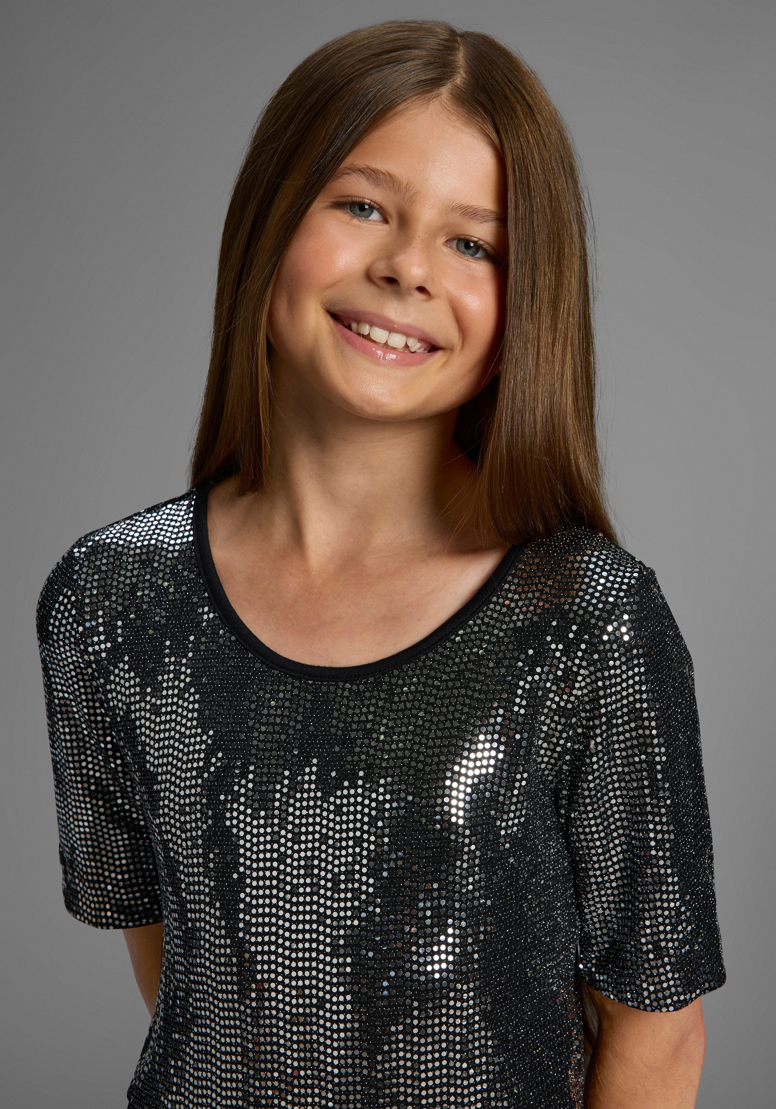 Bruno Banani Jerseykleid Kleid in Pailletten-Optik Für TEENS. Shirtkleid in Pailletten-Optik