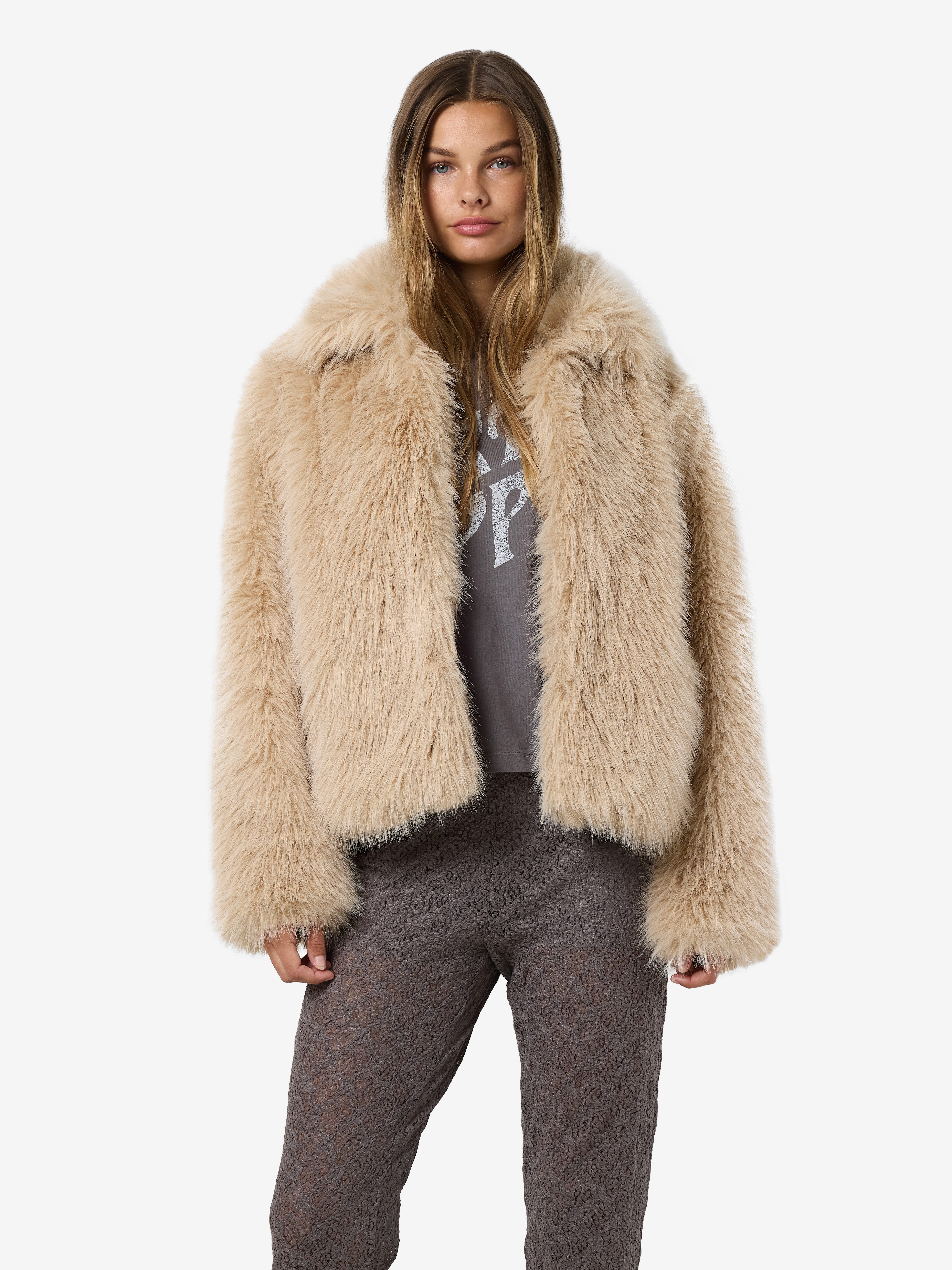 Noisy may Fellimitatjacke NMEVIE L/S FUR JACKET NOOS Polyester