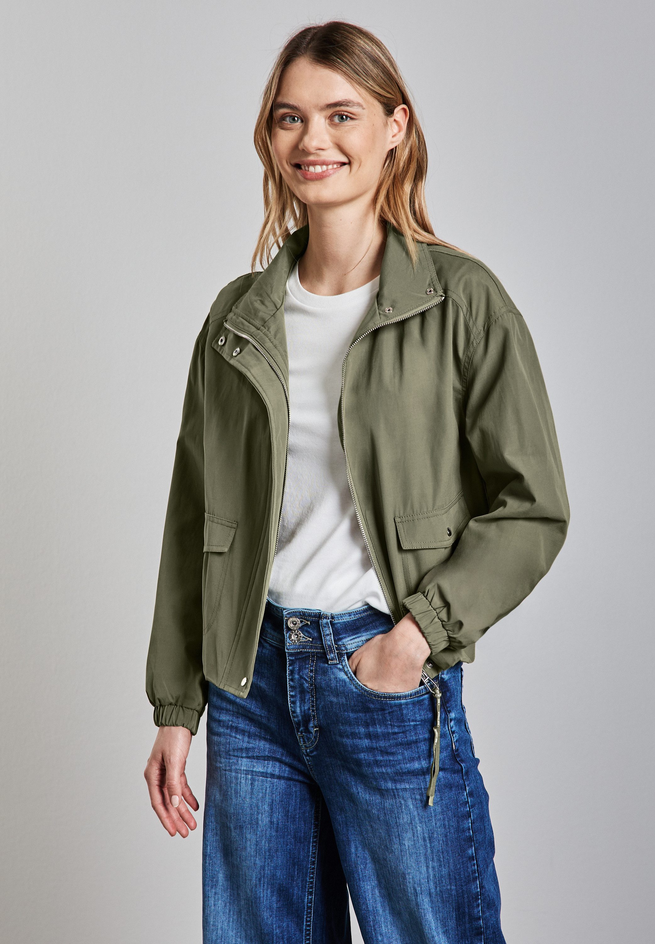 STREET ONE Kurzjacke aus softem Materialmix