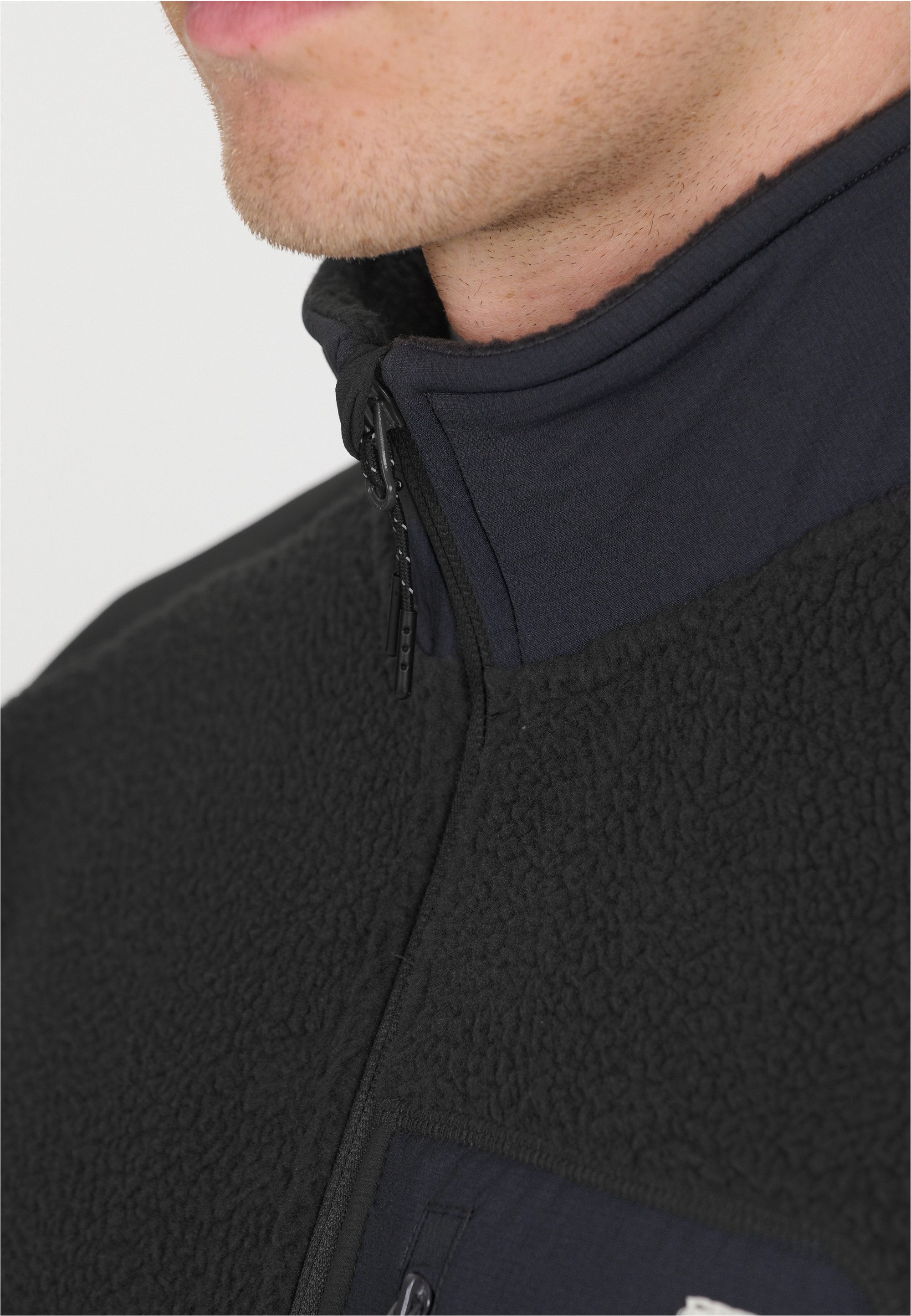 WHISTLER Fleecejacke Felis aus weichem Teddyfleece mit flachen Nähten