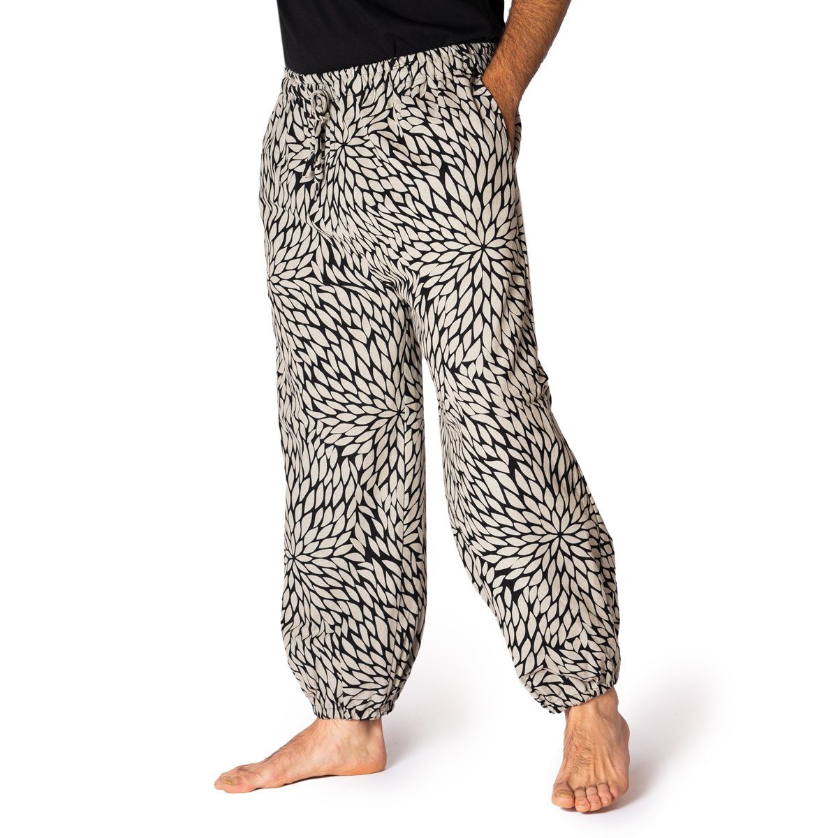 PANASIAM Stoffhose Muckhose Geometrix aus leicht grob gewebter Baumwolle bequeme Haremshose Unisex Freizeithose japanische Muster und heilige Geometrie black pattern