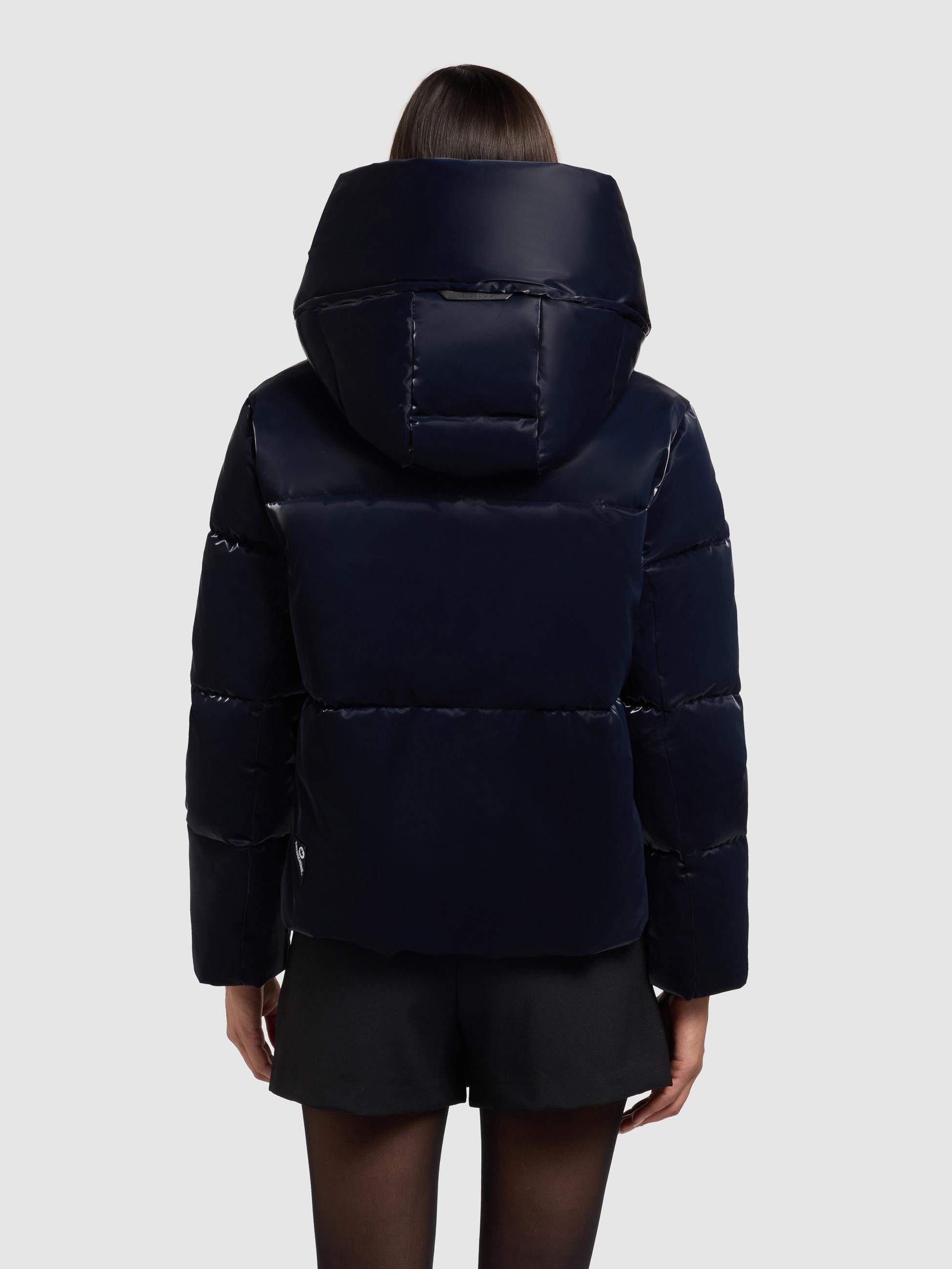 khujo Steppjacke Audrey Shiny Schimmernde Damen Winterjacke mit Kapuze