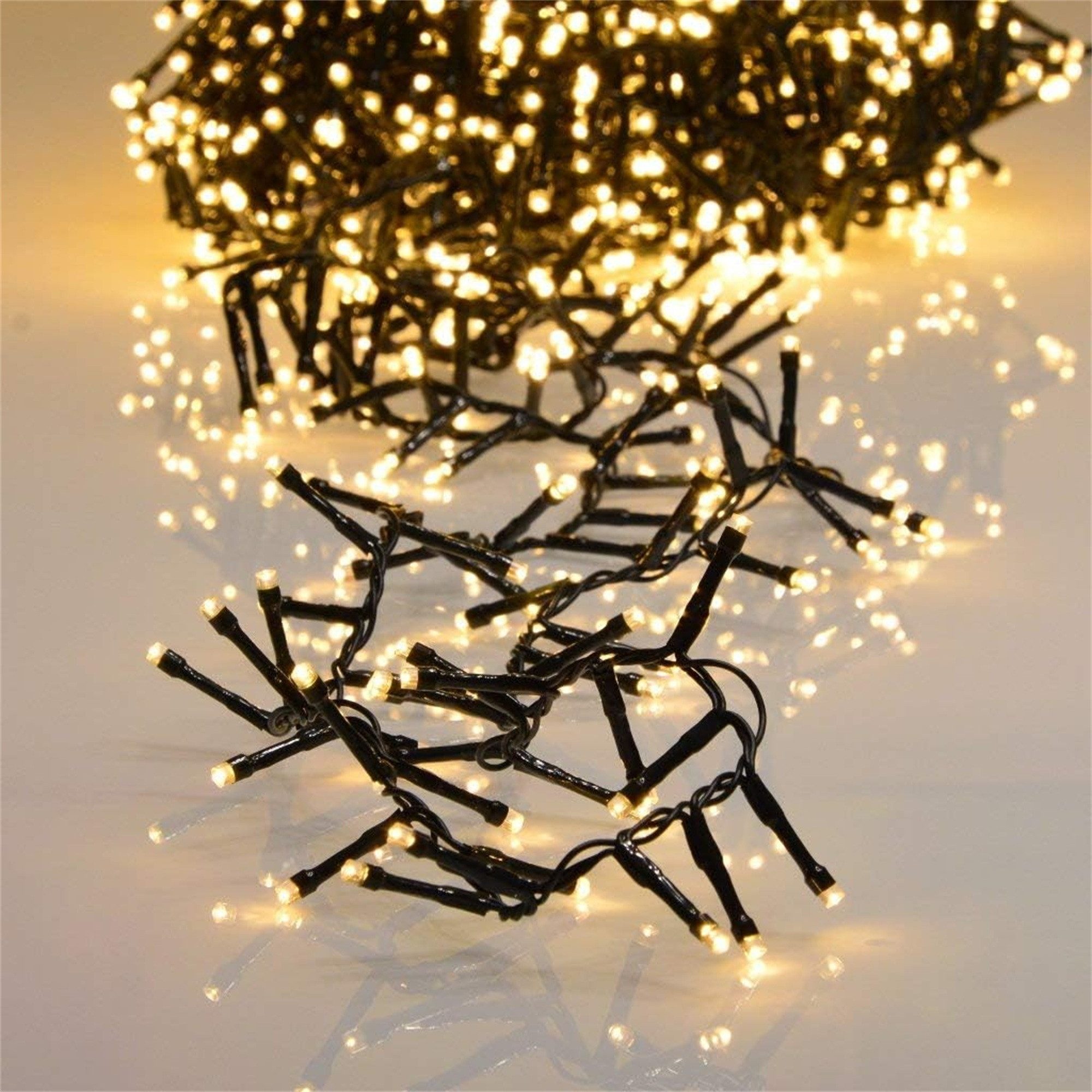 INtrenDU LED-Lichterkette 1500 LEDs warmweiß, 30 m + 3 m Zuleitung, Timer, 8 Lichtprogramme, Memory-Funktion, IP44