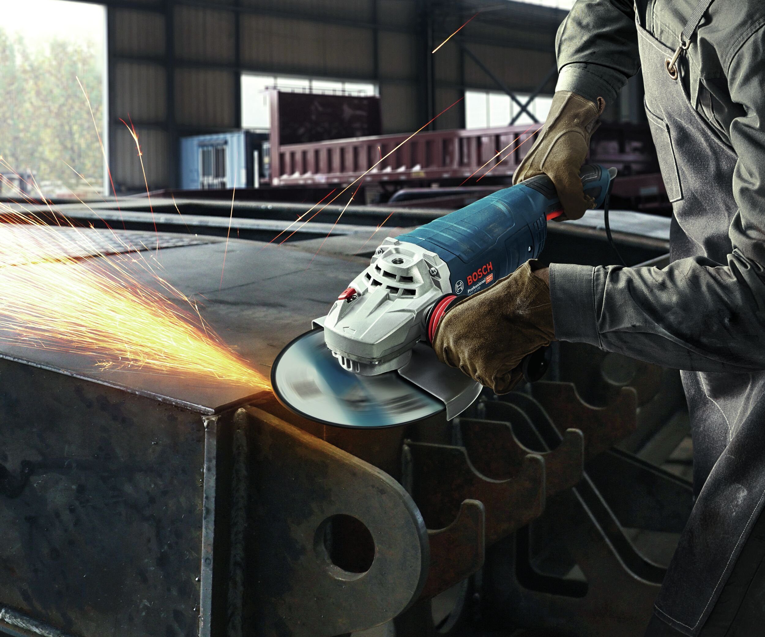 Bosch Professional Winkelschleifer GWS 24-230 P, max. 6500 U/min, Im Karton