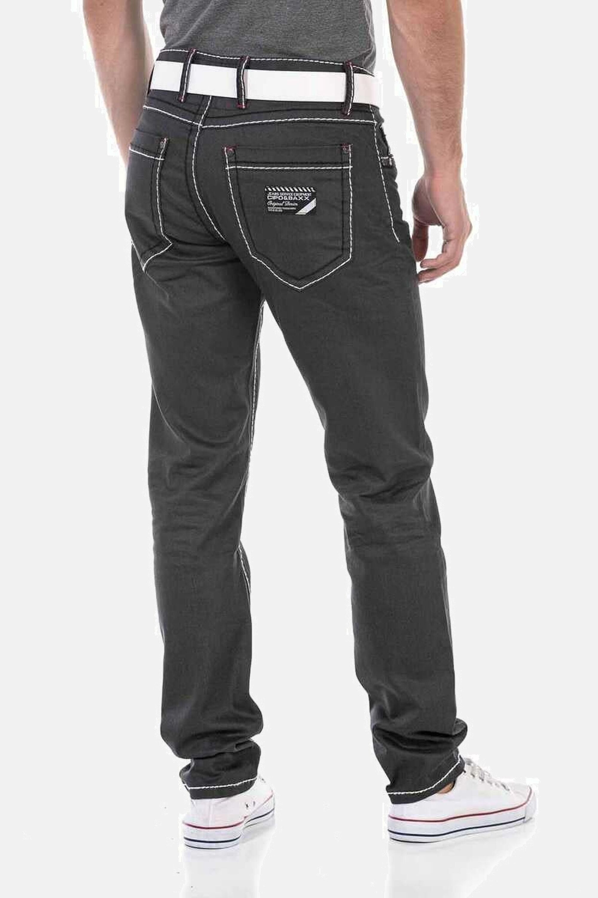 Cipo & Baxx 5-Pocket-Jeans Jeans mit trendigen Kontrastnähten, CD710