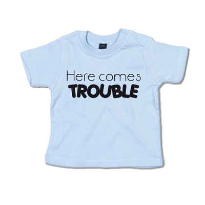 G-graphics T-Shirt Here comes trouble mit Spruch / Sprüche / Print / Aufdruck, Baby T-Shirt