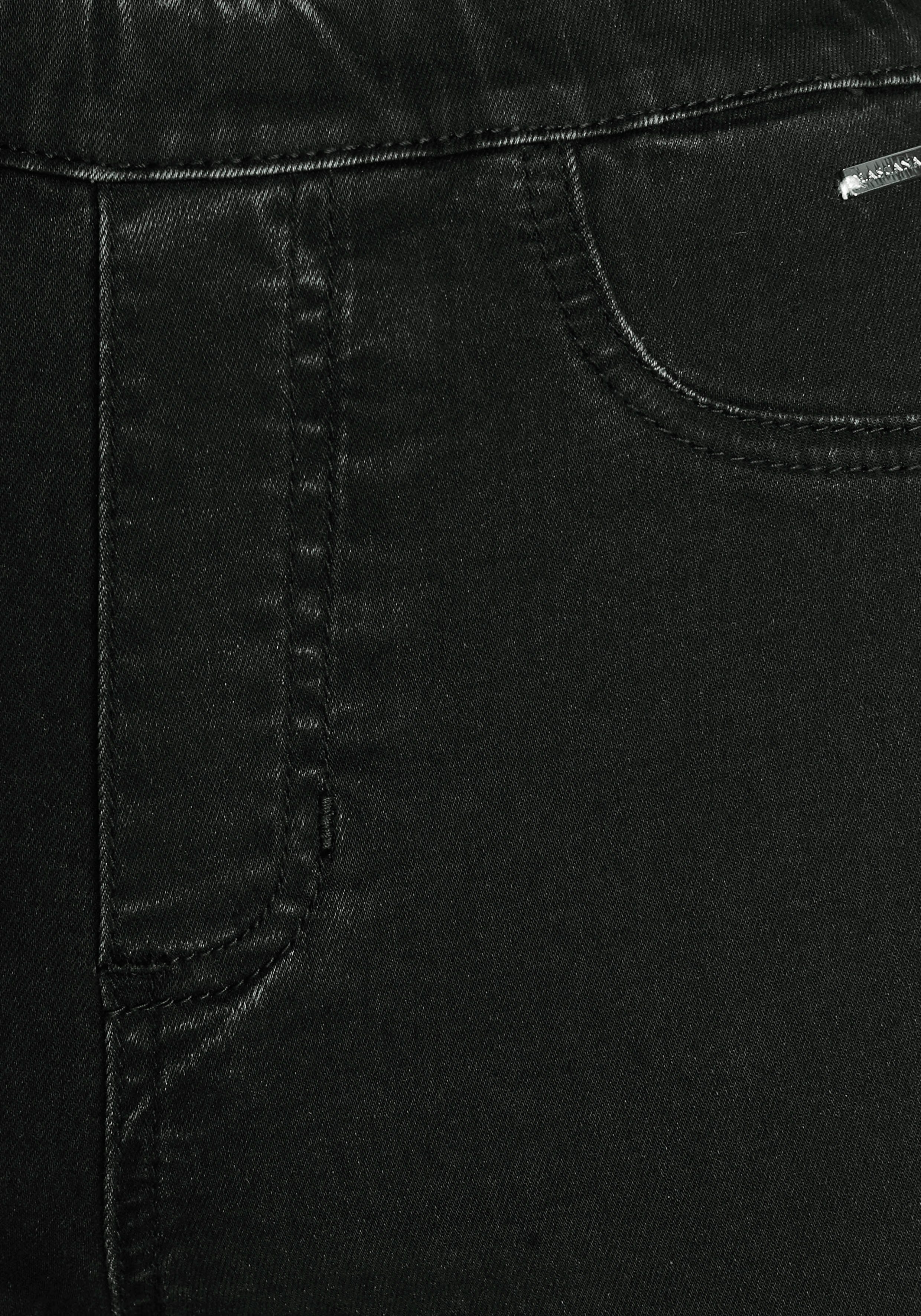 Buffalo Jeggings mit ausgestelltem Bein