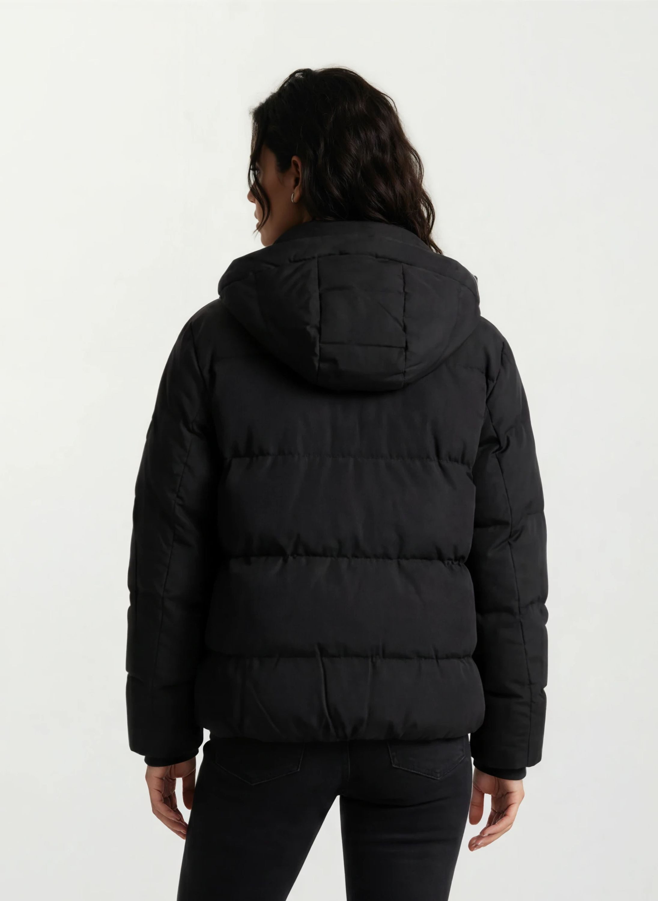 trueprodigy Winterjacke Edris F Steppjacke mit Eingrifftaschen und diversen Applikationen