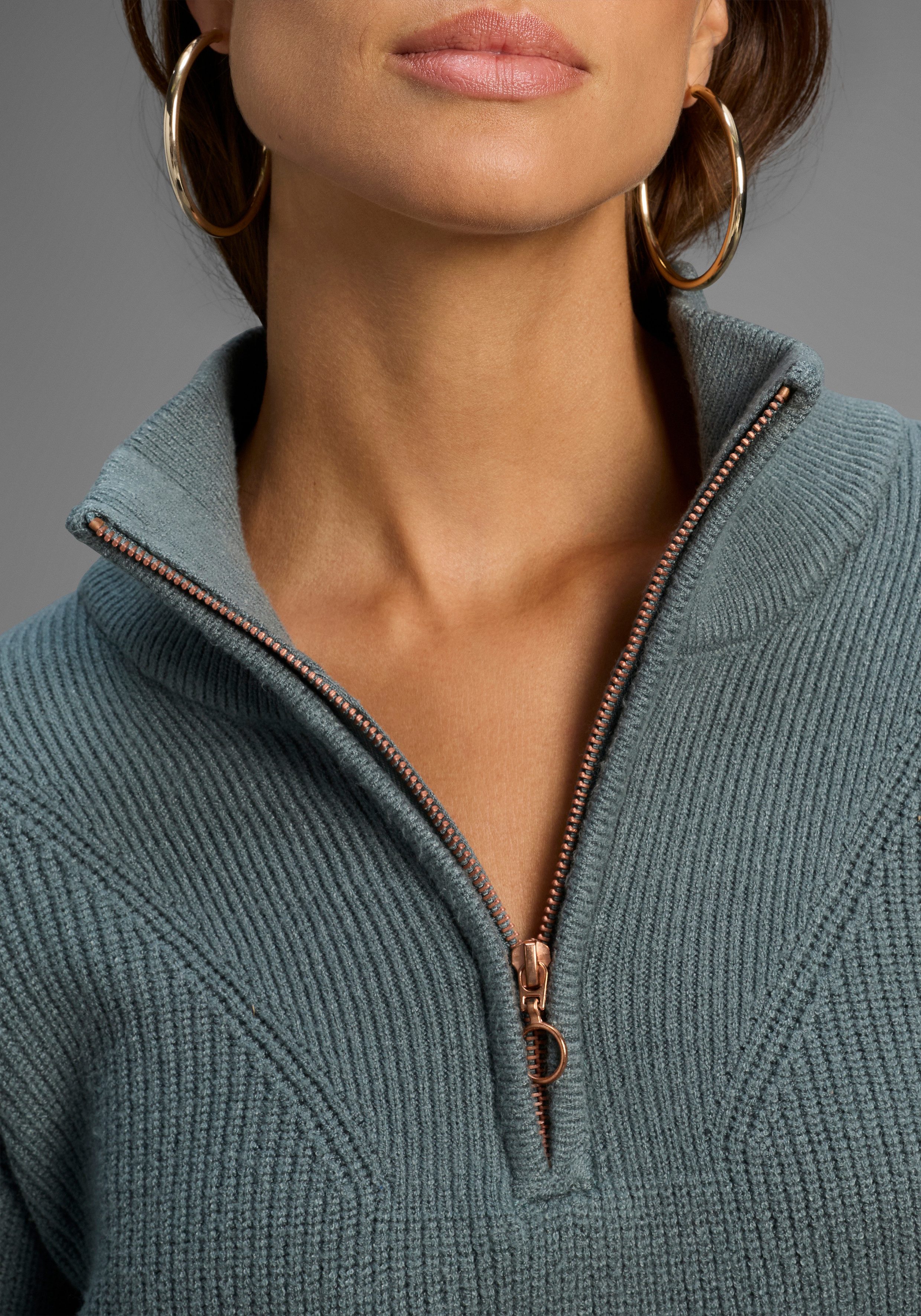 Laura Scott Troyer kuscheliger Winterstrick, aus weicher Viskosemischung. € 59,99, (€ 59,99 pro 1 Stk).