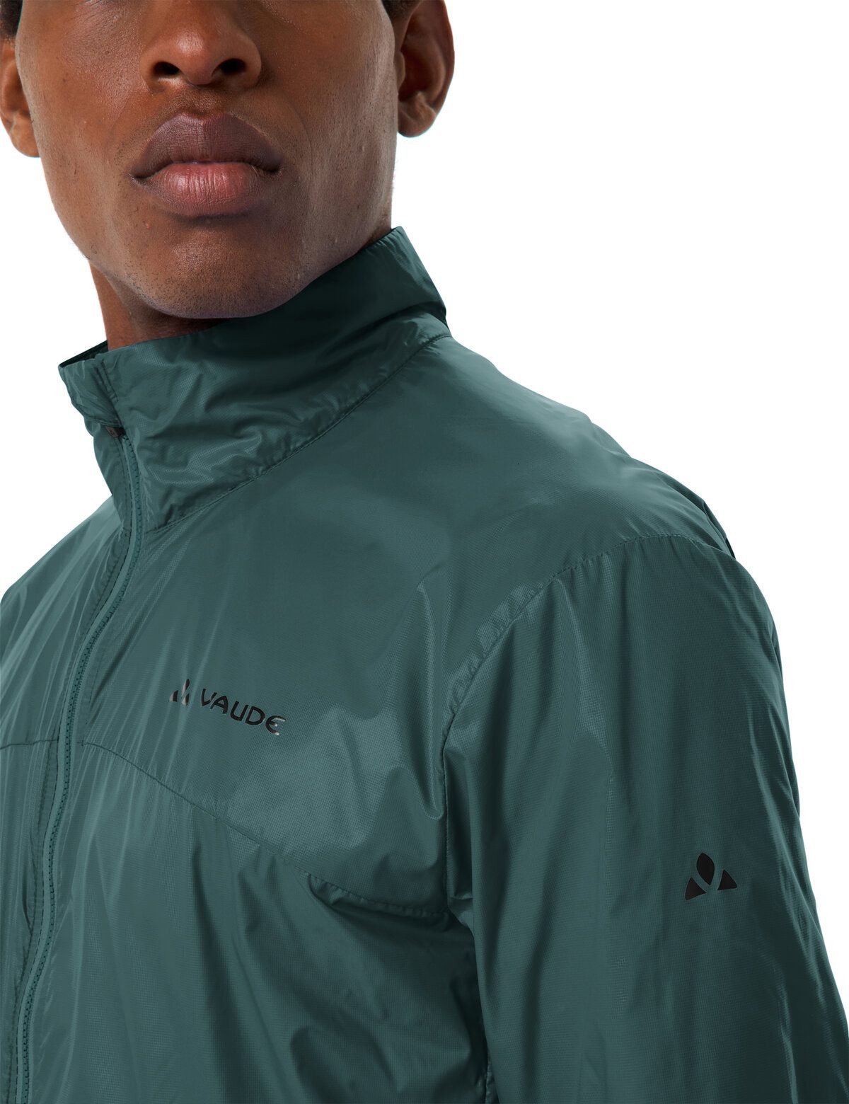 VAUDE Fahrradjacke Men's Matera Air Jacket winddichtes Obermaterial aus Polyamid, atmungsaktiv – Bild 4 von 5