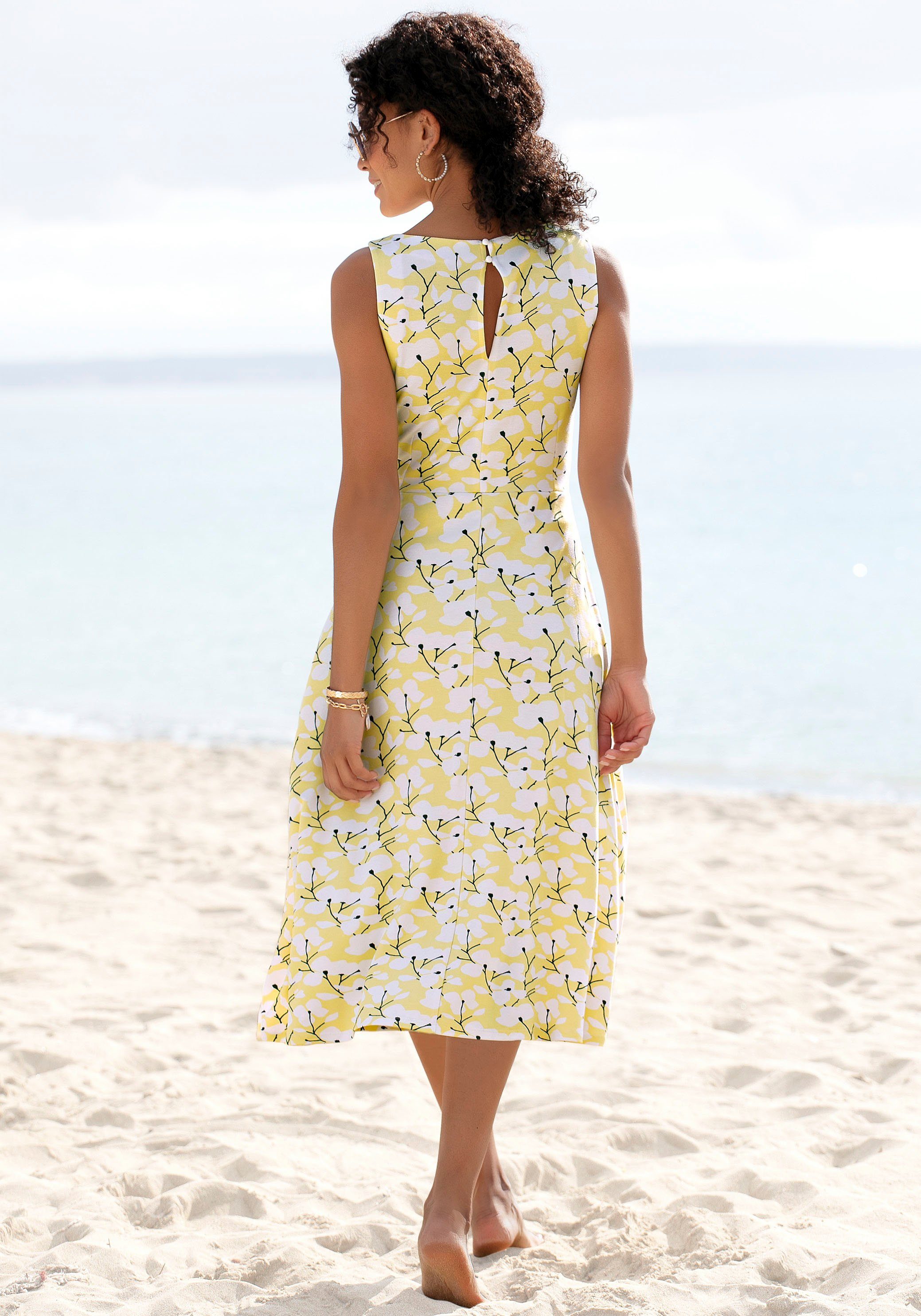 Strandbekleidung Strandmode, mit gelb-creme-bedruckt Sommerkleid Beachtime Blumendruck,