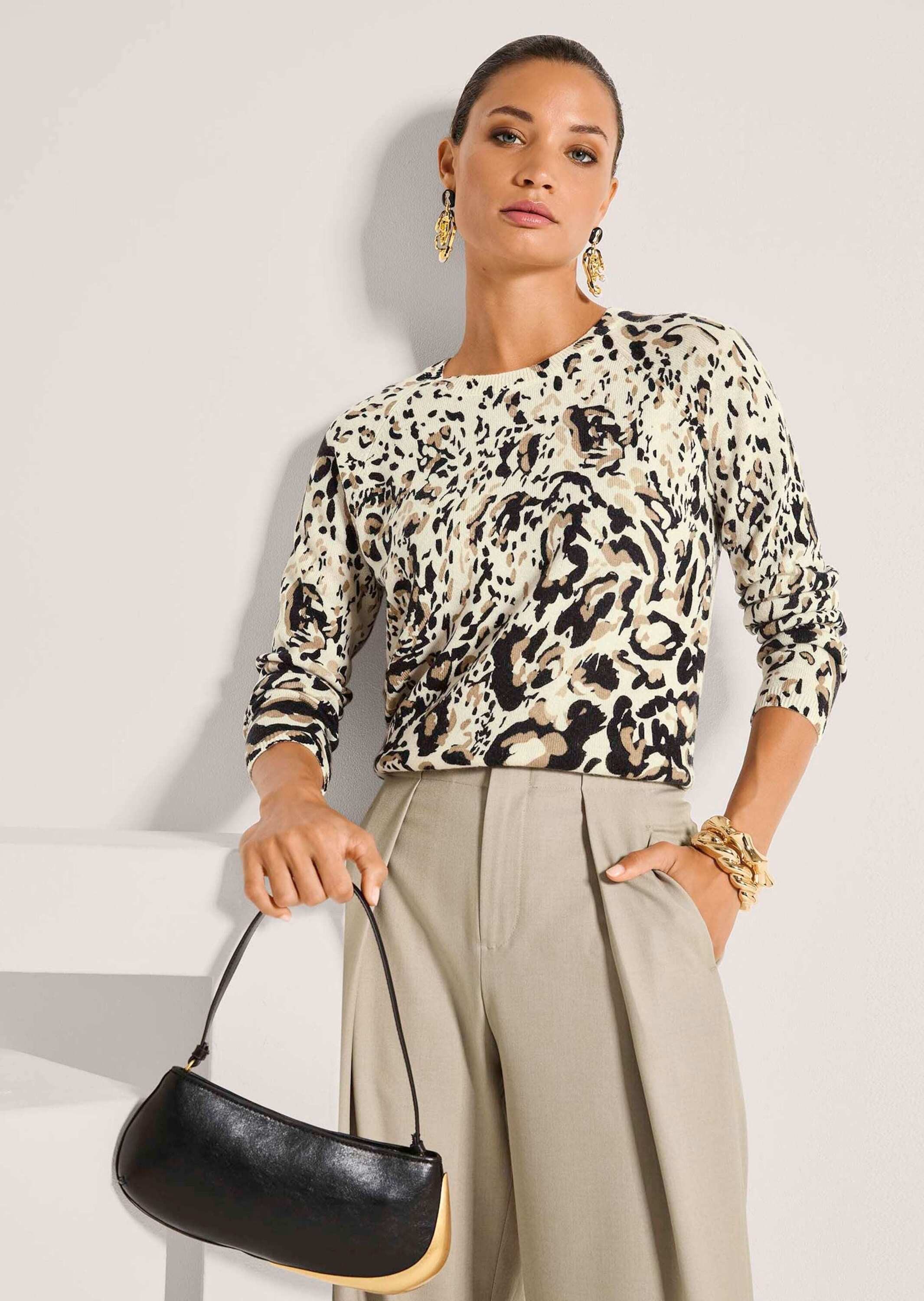 MADELEINE Strickpullover Wollpullover mit Animal-Print Langarmshirt mit Rundhals, Rippenabschlüssen und Langarm