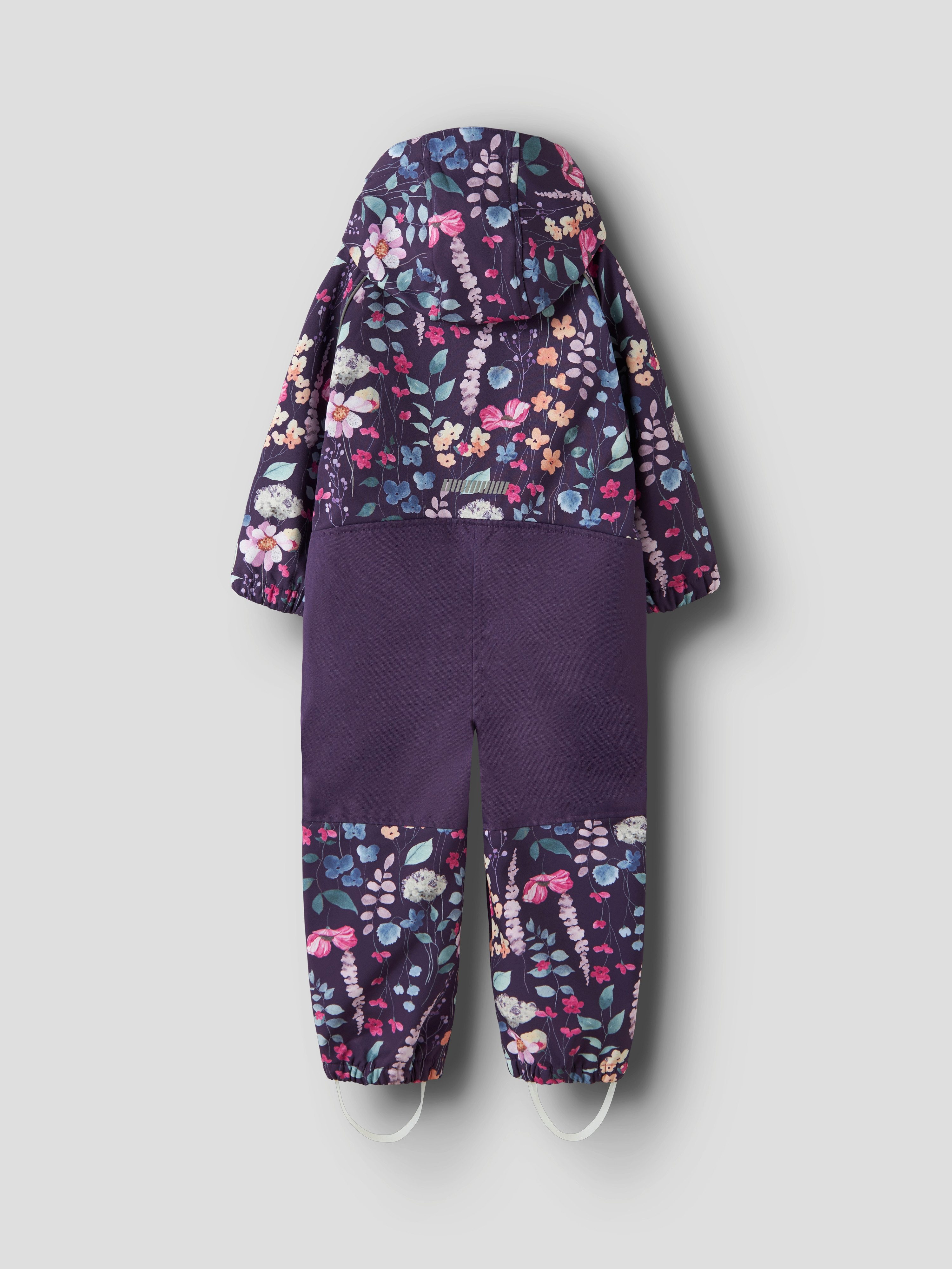 Name It Softshelloverall NMFALFA08 SOFTSHELL SUIT AOP 1FO NOOS mit verstellbarer und abnehmbarer Fußschlaufe