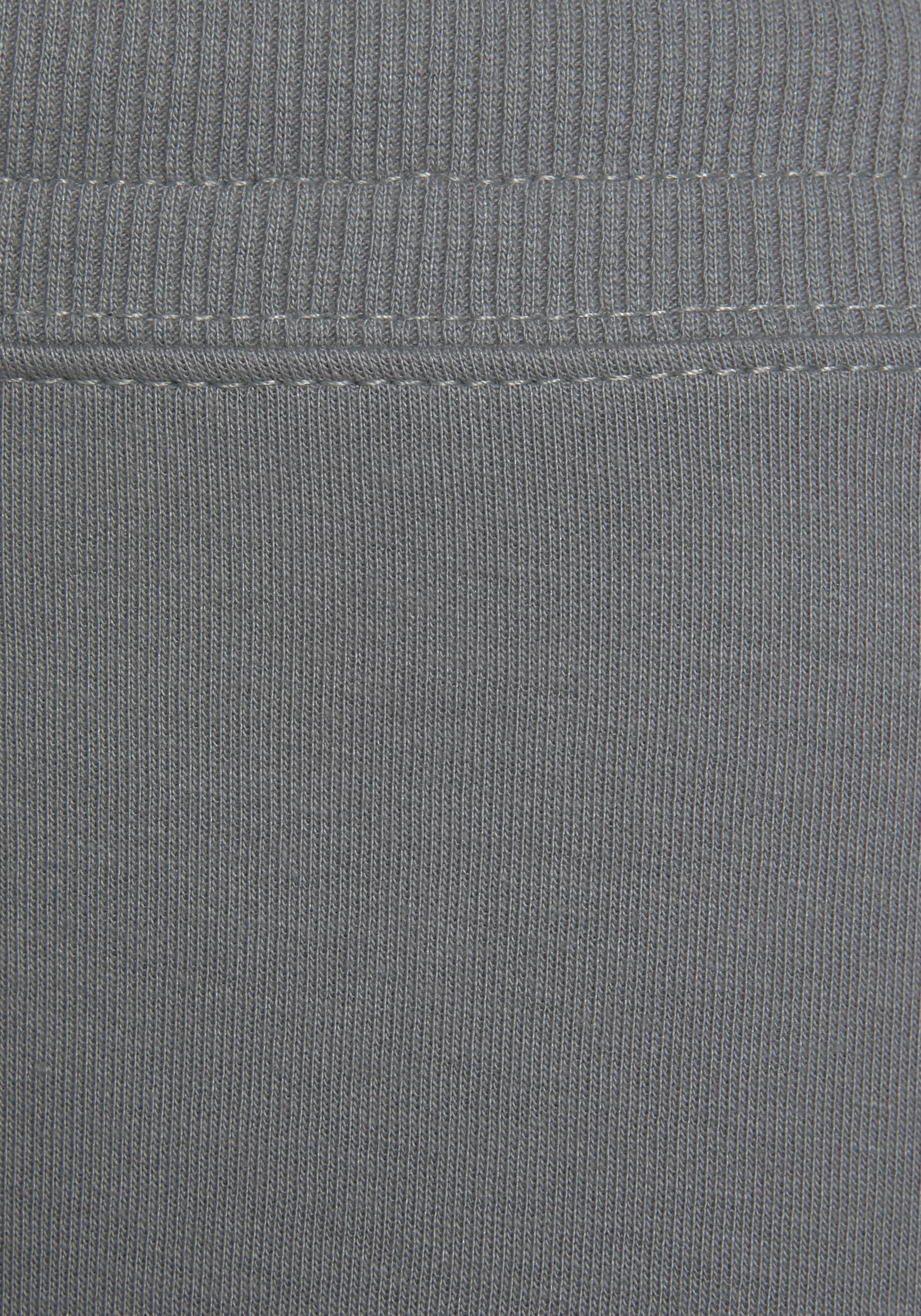 Bench. Loungewear Relaxshorts mit Seitenstreifen, Loungewear