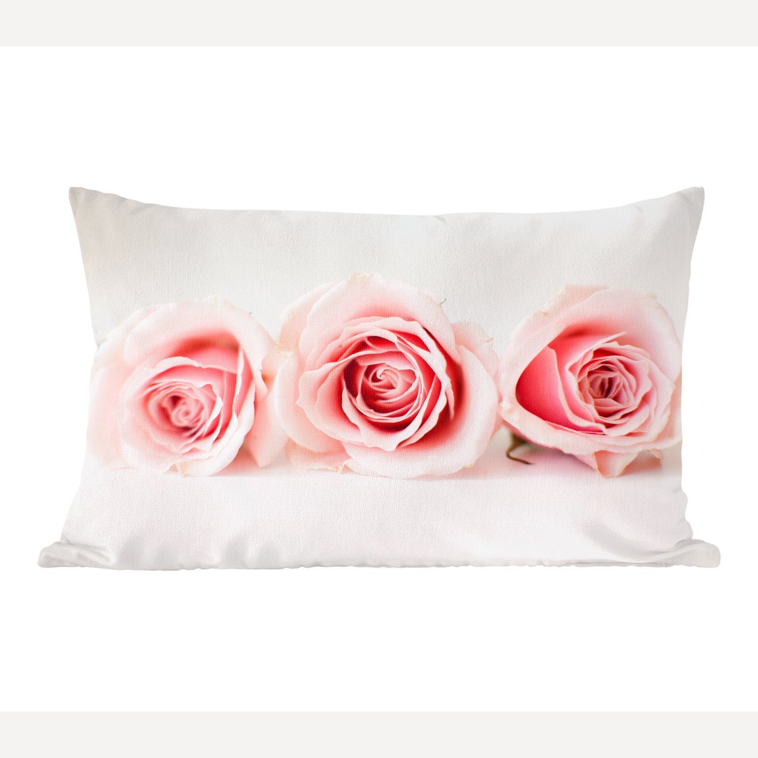 MuchoWow Dekokissen Studioaufnahme von drei rosa Rosen nebeneinander, Wohzimmer Dekoration, Zierkissen, Dekokissen mit Füllung, Schlafzimmer