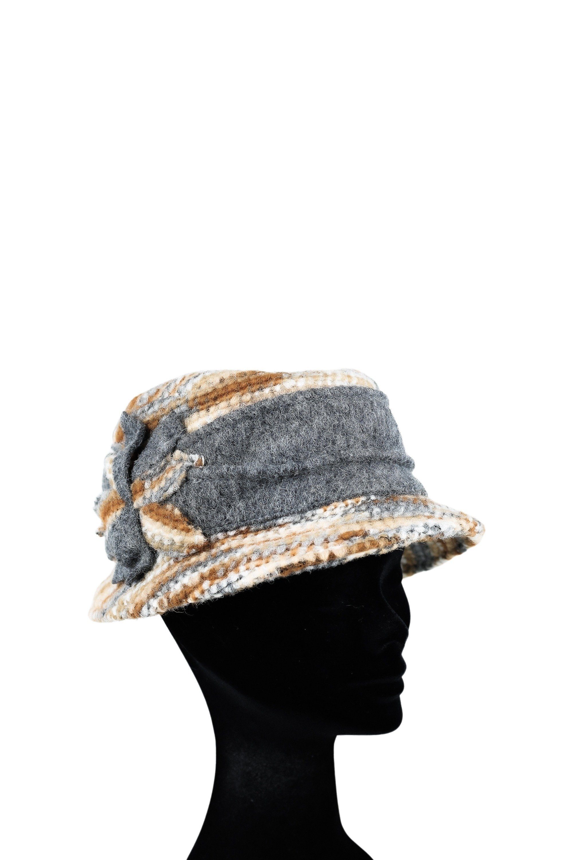 COLLEZIONE ALESSANDRO Melonenhut Floral (1-St) aus softer Wolle, mit floraler Applikation