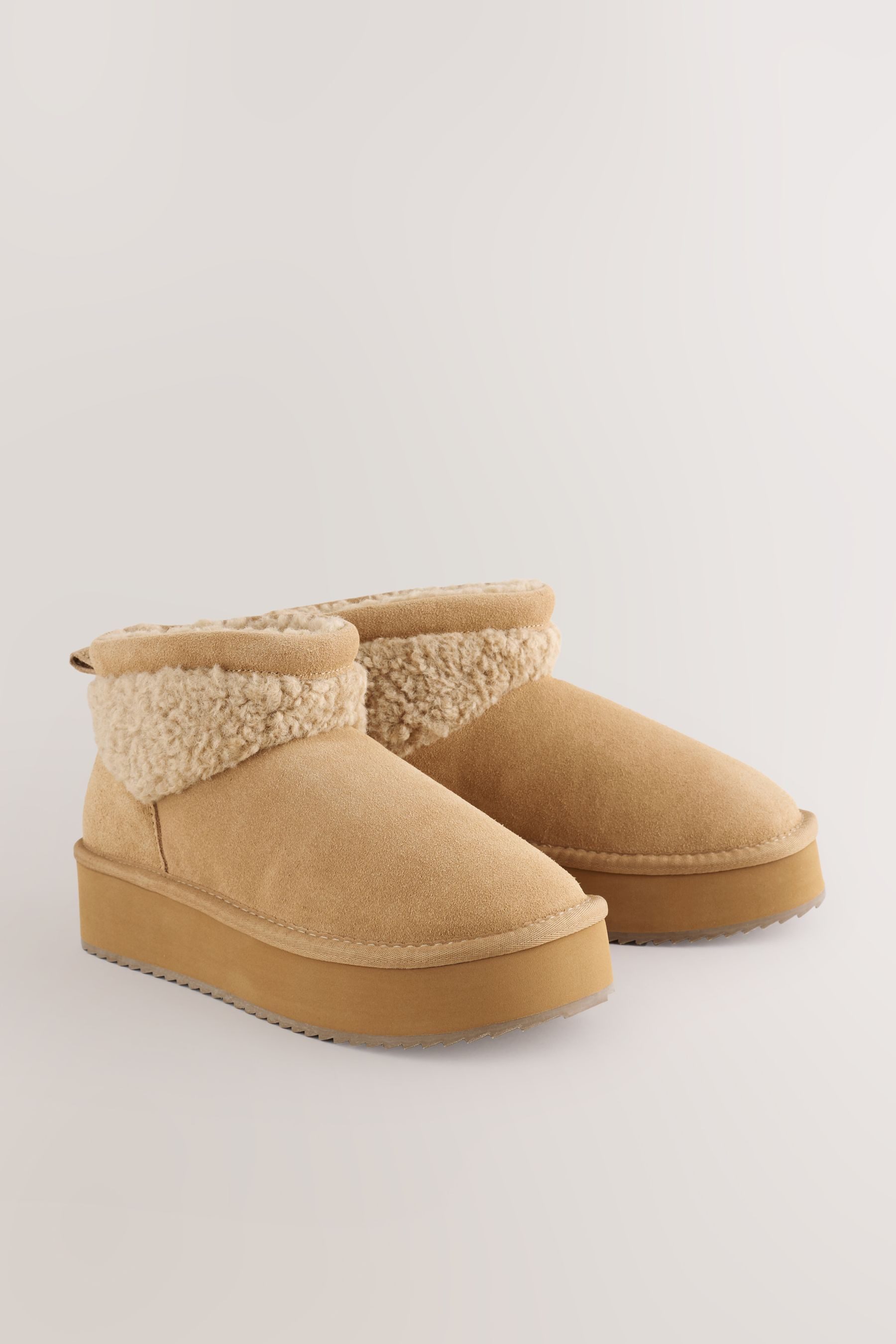 Next Plateau-Stiefel mit Borg-Kunstfell Stiefelette (1-tlg)