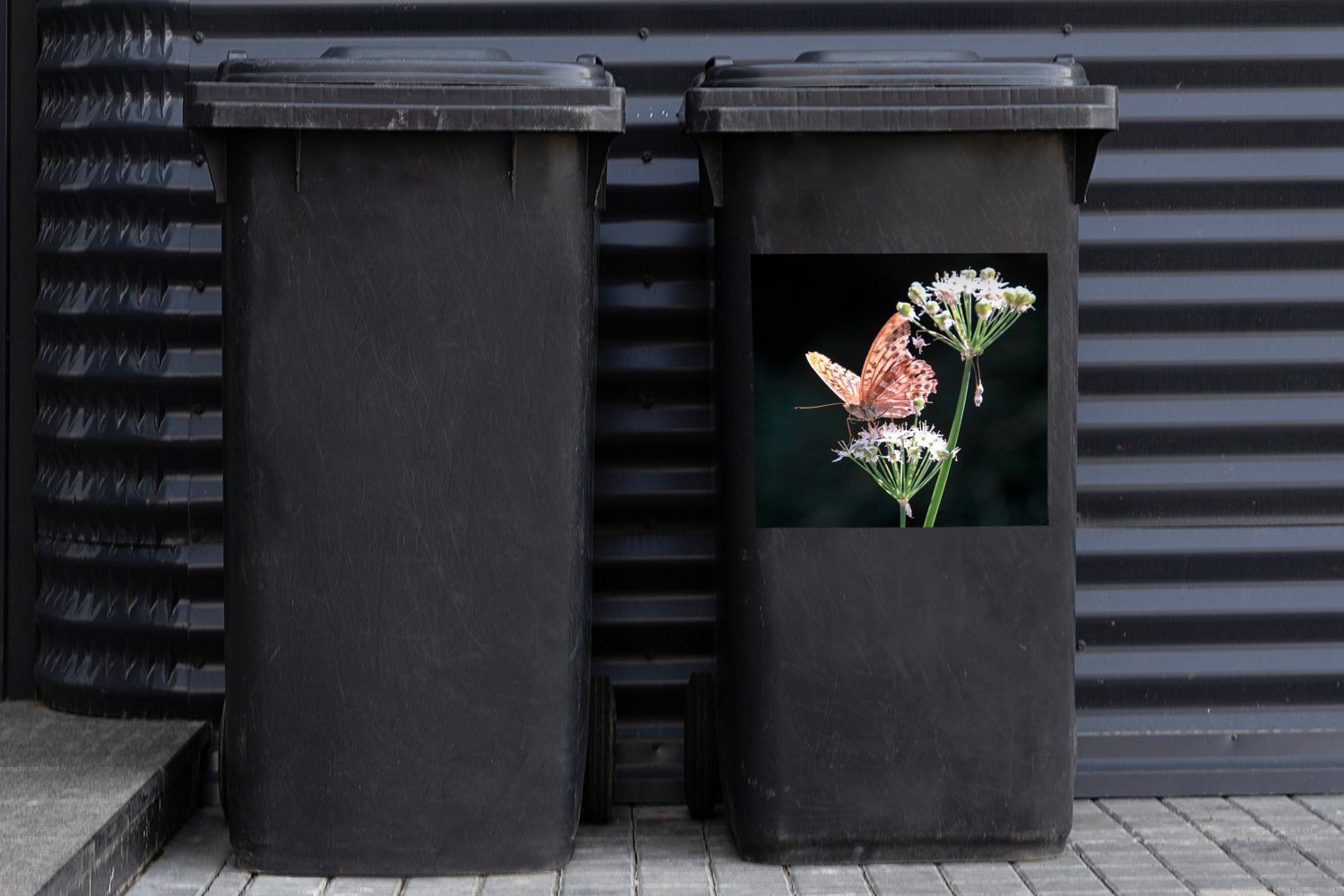 Container, Sticker, Abfalbehälter mit chinesischer in (1 Mülltonne, Wildbahn freier Wandsticker Blühender Mülleimer-aufkleber, Schnittlauch MuchoWow rosa St),