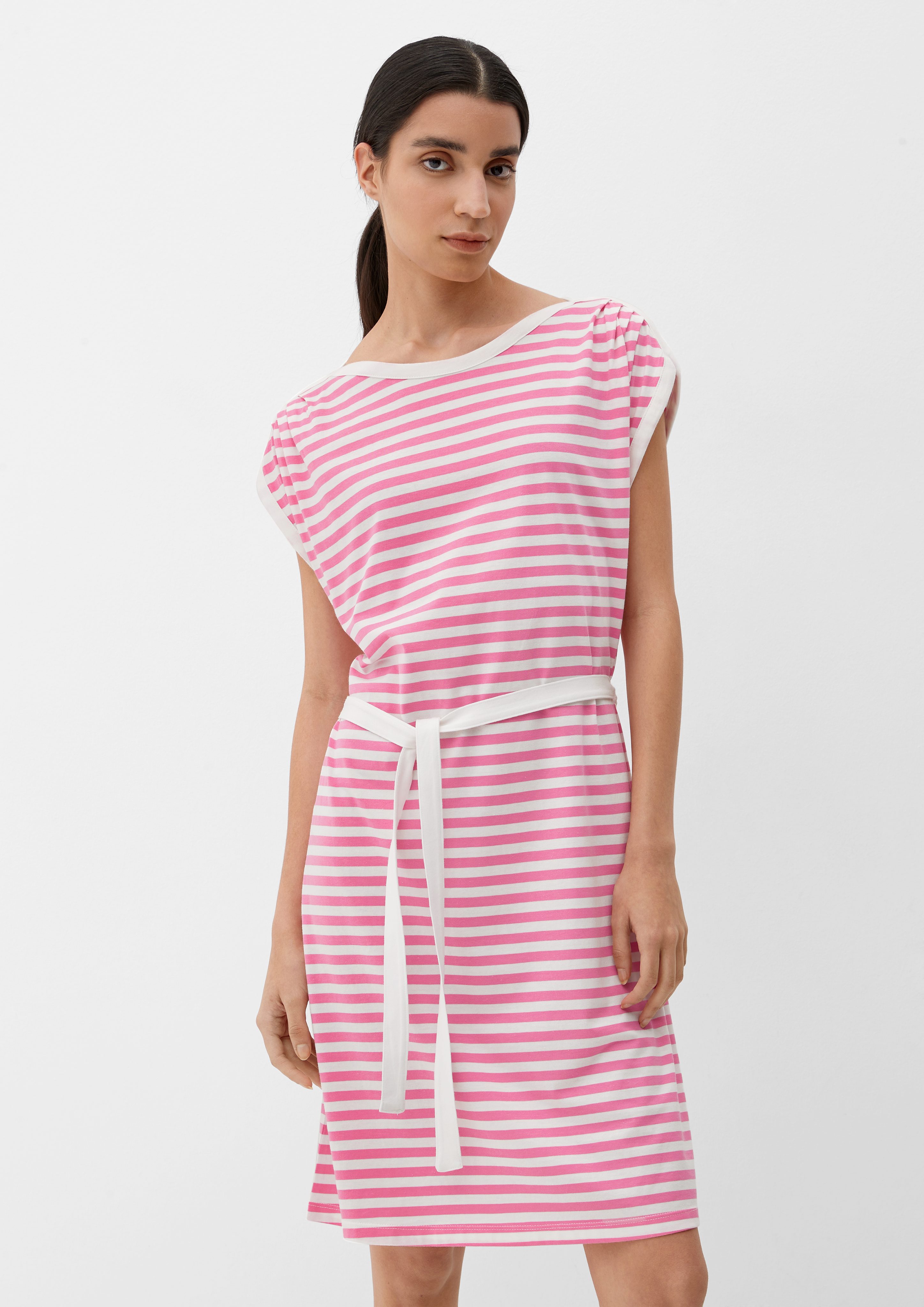 s.Oliver Minikleid Kleid aus Modalmix Raffung pink