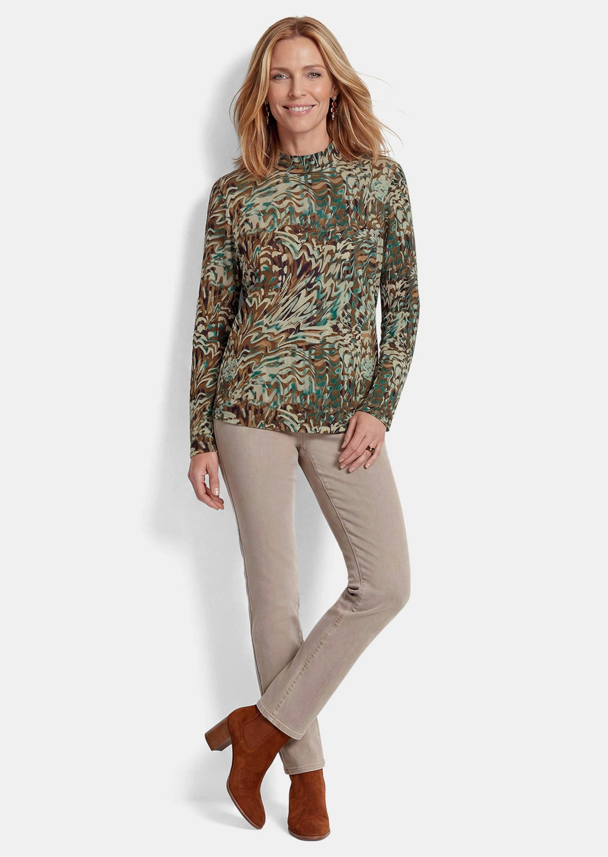 GOLDNER Print-Shirt Kurzgröße: Stehbundshirt mit Langarm Lässiges Jerseyshirt mit grafischem Druck und weitem Ärmel