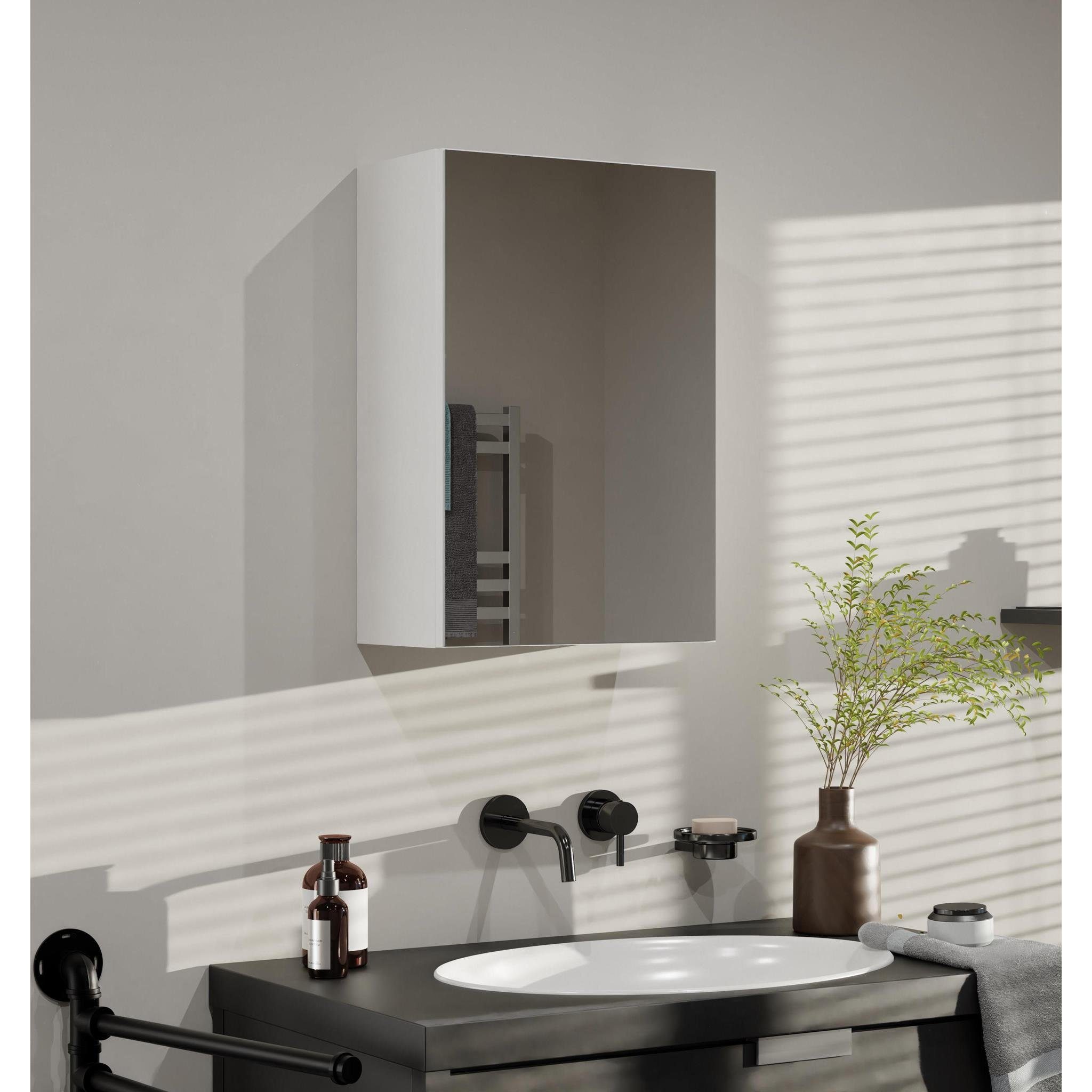 Beautysofa Badezimmerspiegelschrank Ivy 1 DL (40 cm breit Badschrank mit Spiegel) große Spiegelfront, mit 3 Fächer Weiß