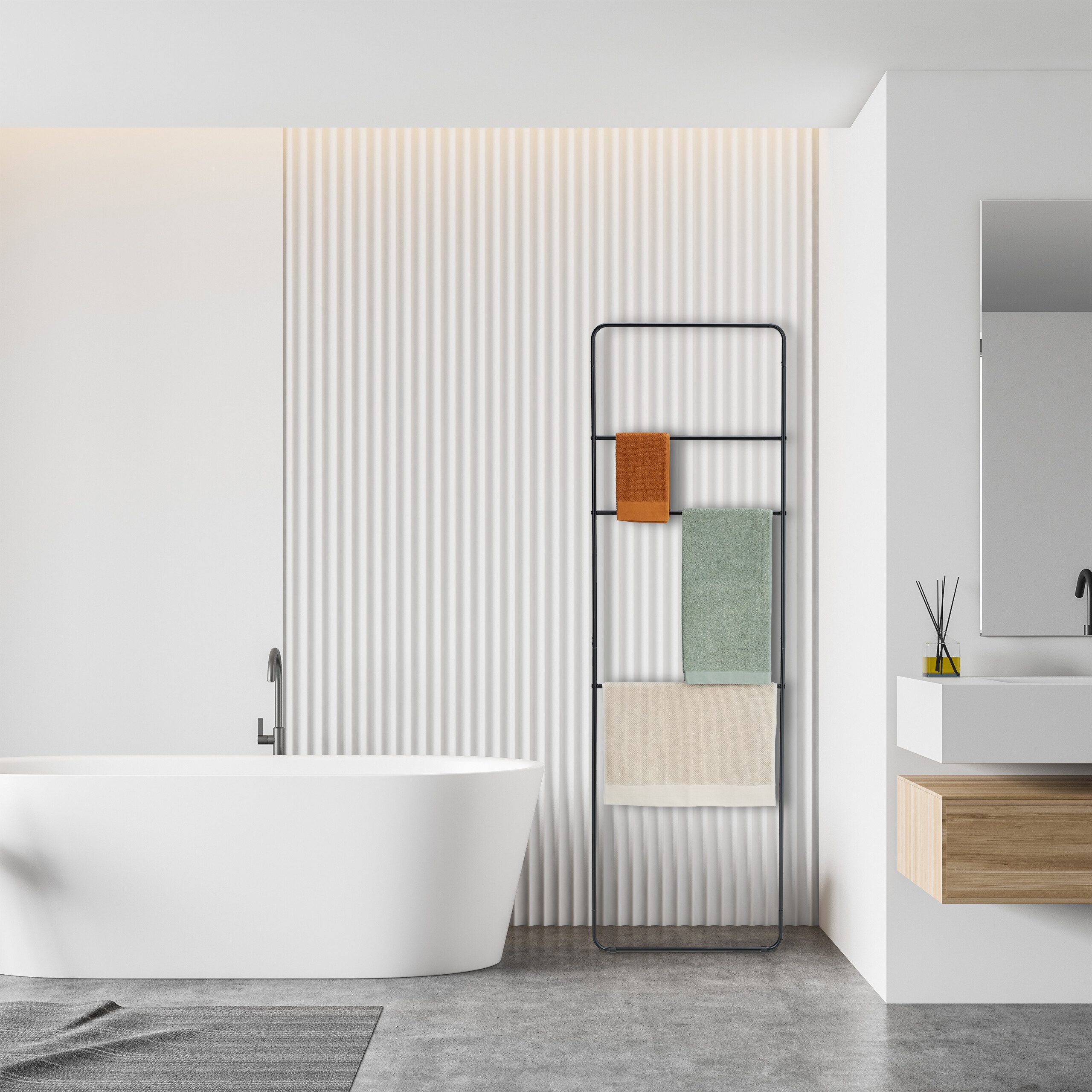 relaxdays Handtuchleiter aus Metall mit 3 günstig online kaufen