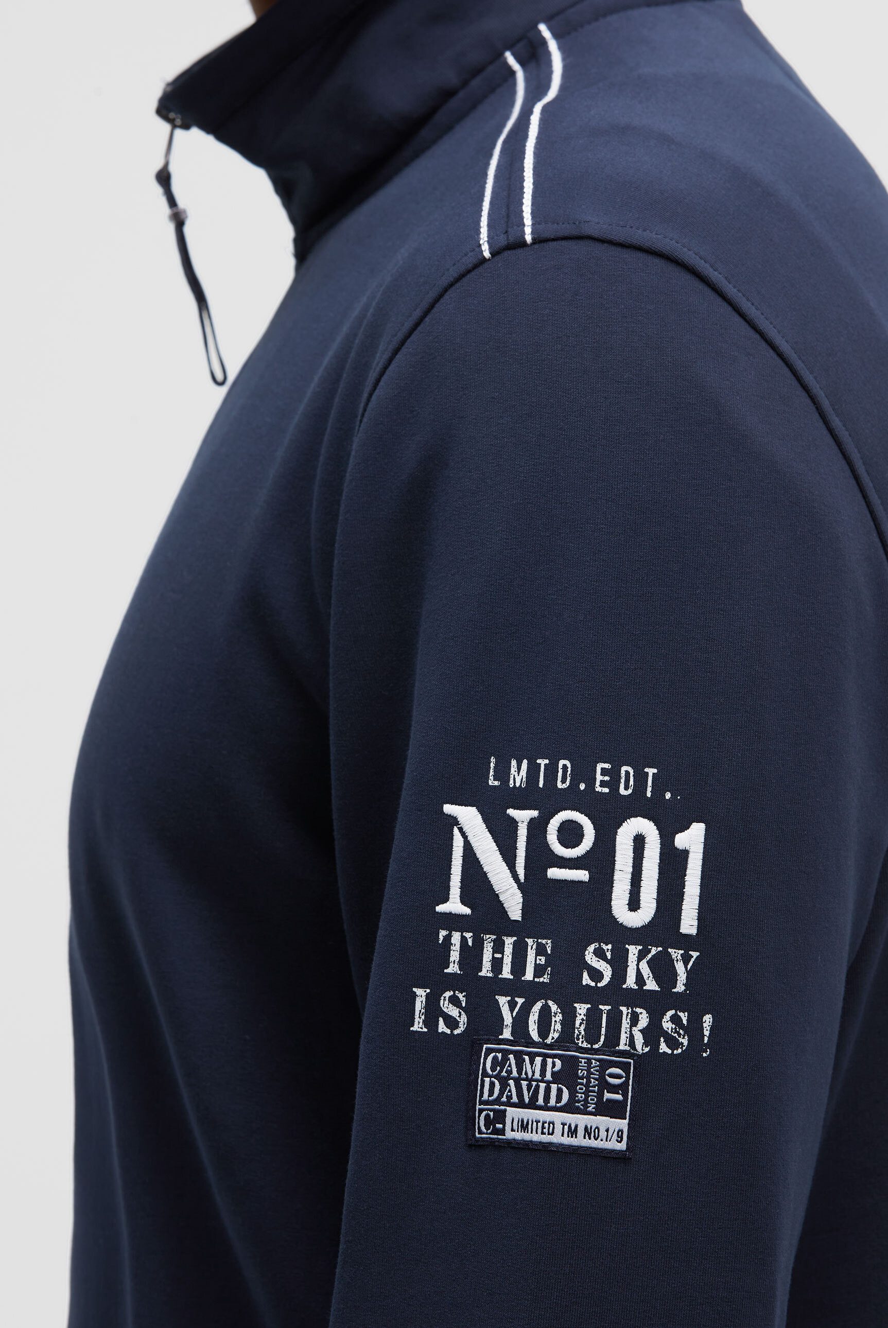 CAMP DAVID Sweater mit Kontrastnähten