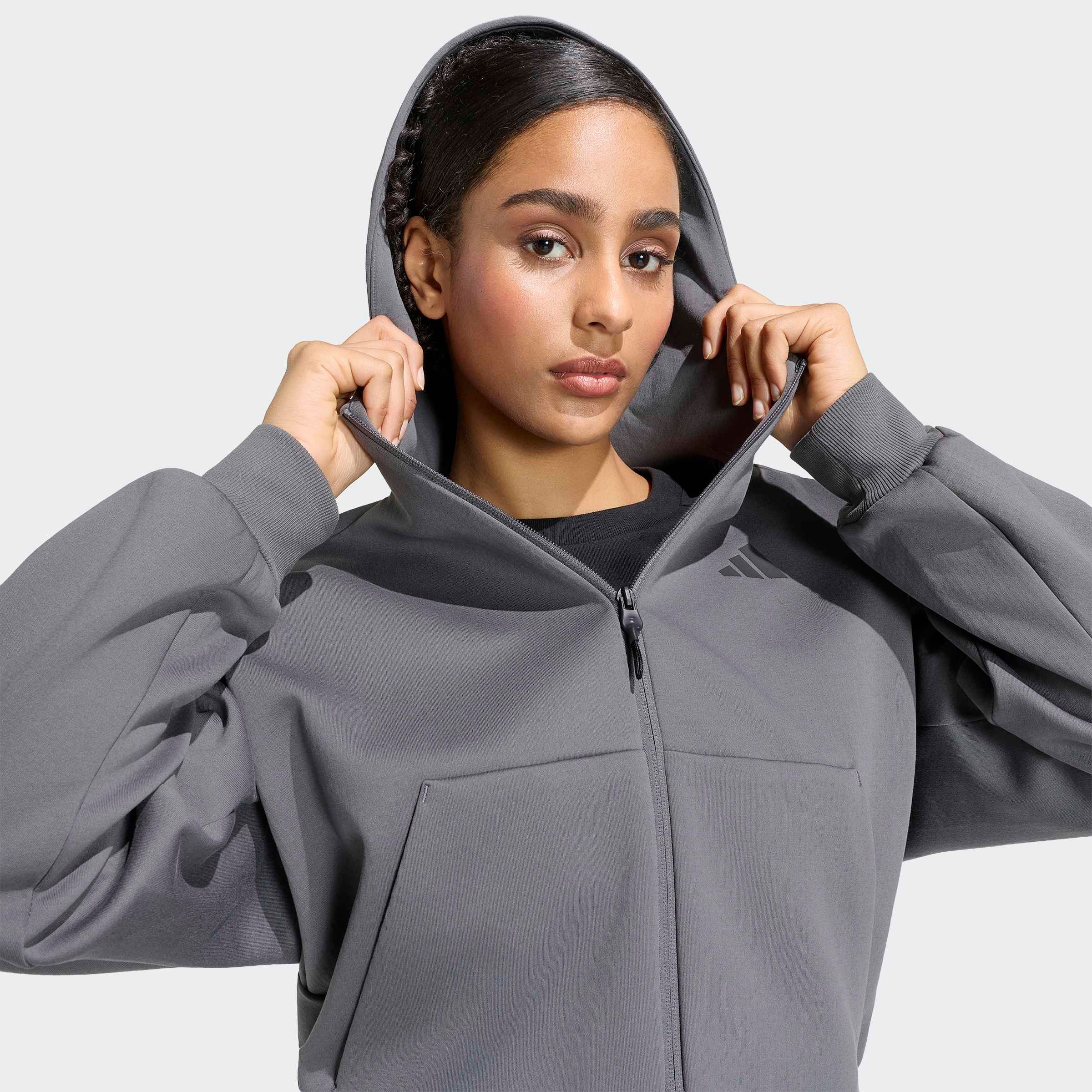 adidas Sportswear Kapuzensweatshirt W Z.N.E. CR FZ mit Rundhalsausschnitt, ohne Verschluss, in normaler Länge