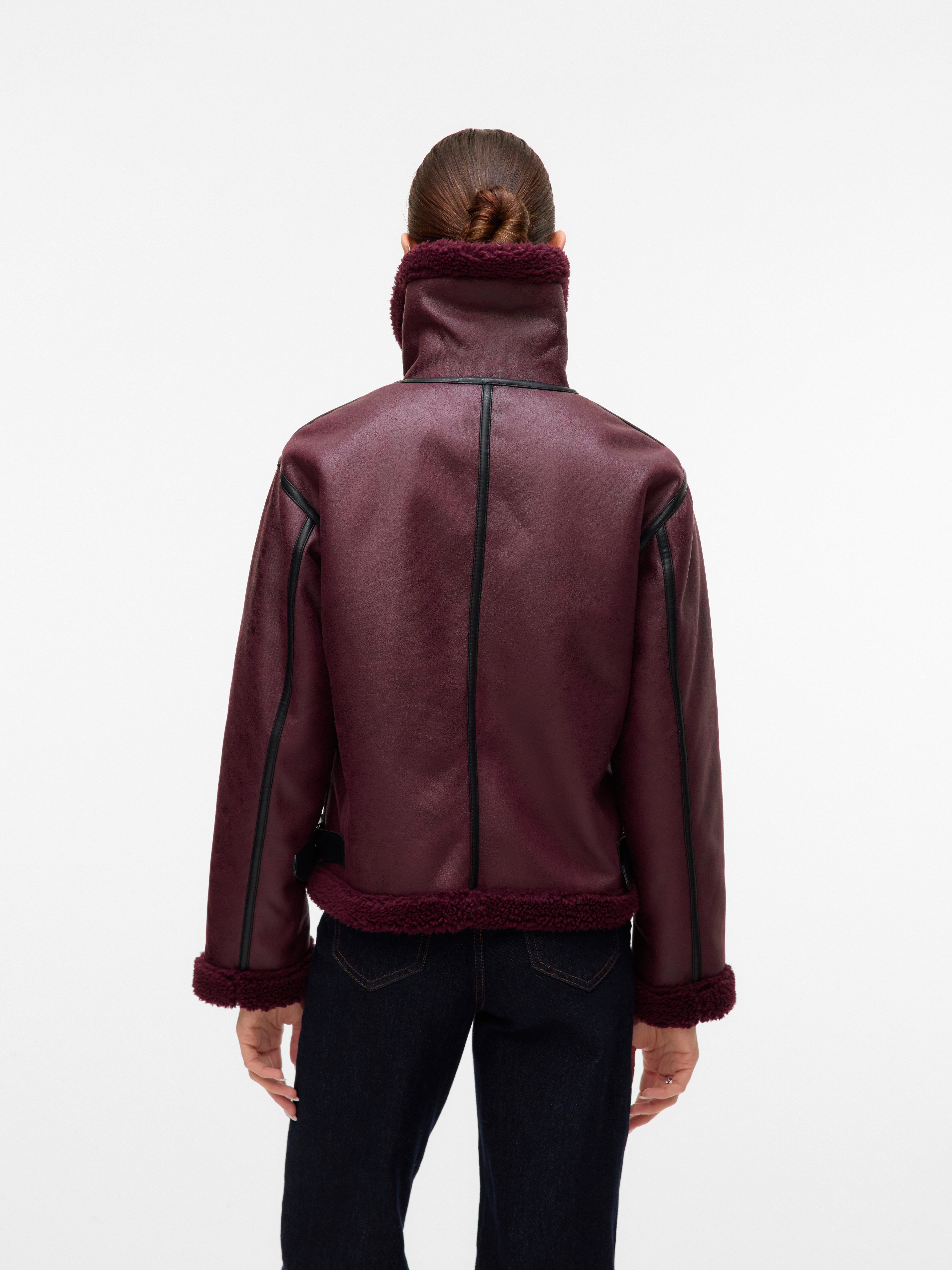 Vero Moda Kurzjacke VMVIRGINIA SHORT JACKET BOO farblich abgesetzte Details
