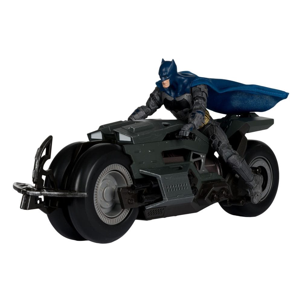 McFarlane Toys Actionfigur DC Multiverse The Flash Batcycle with Batman Fahrzeug & Actionfigur