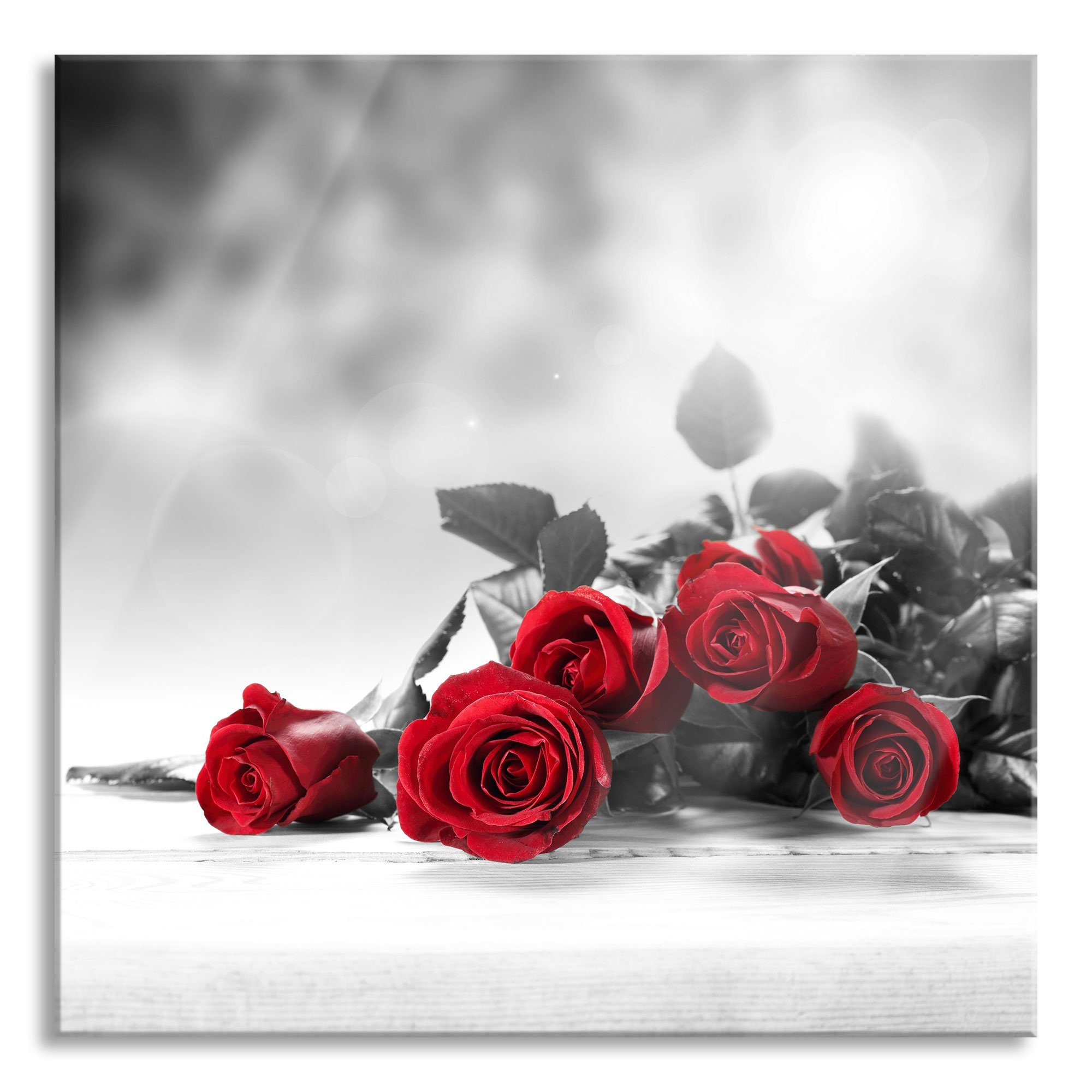 Glasbild schöner Rosenstrauß auf Tisch