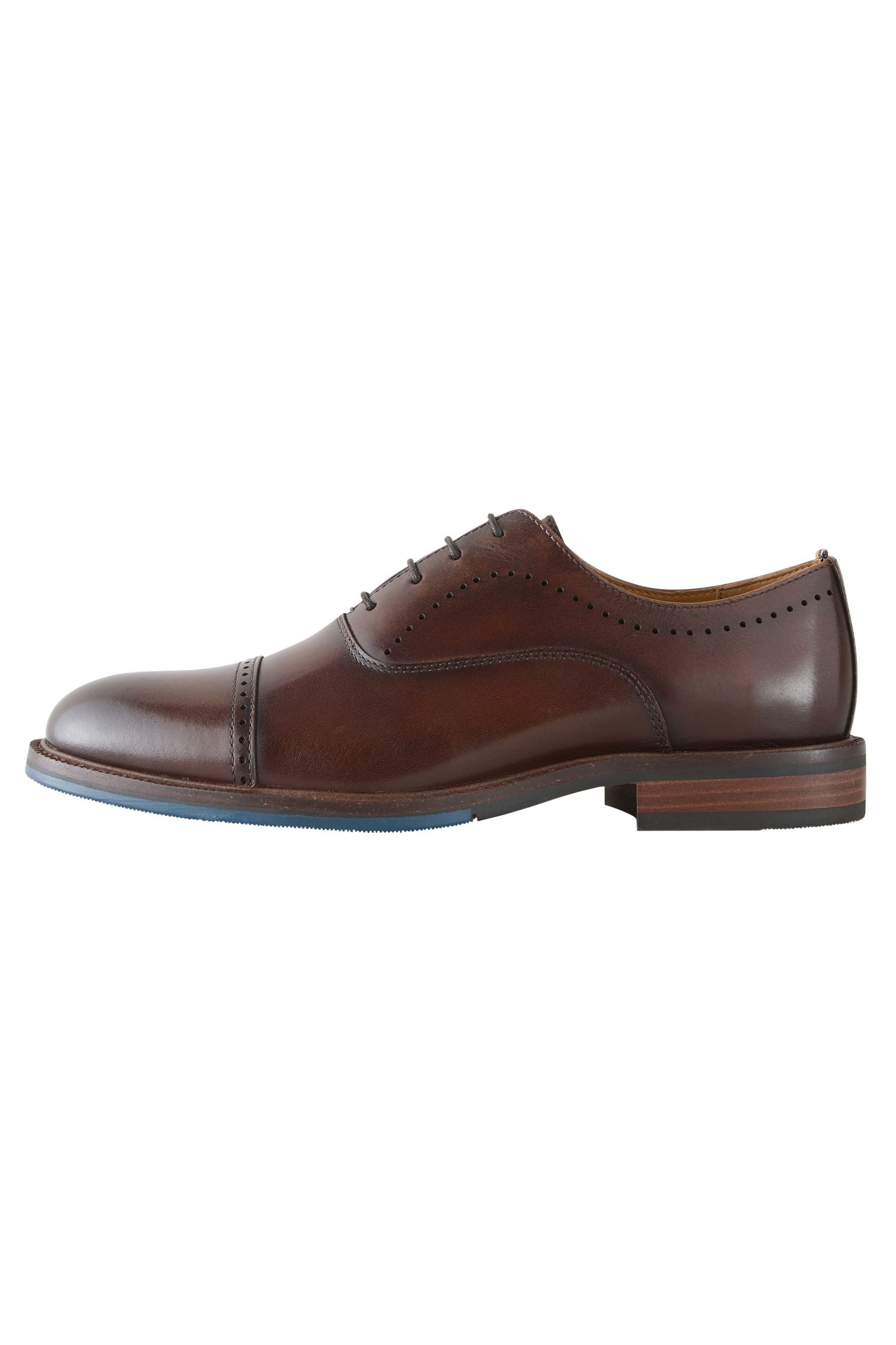 Next Oxford-Schuhe aus Leder mit Zehenkappe Schnürschuh