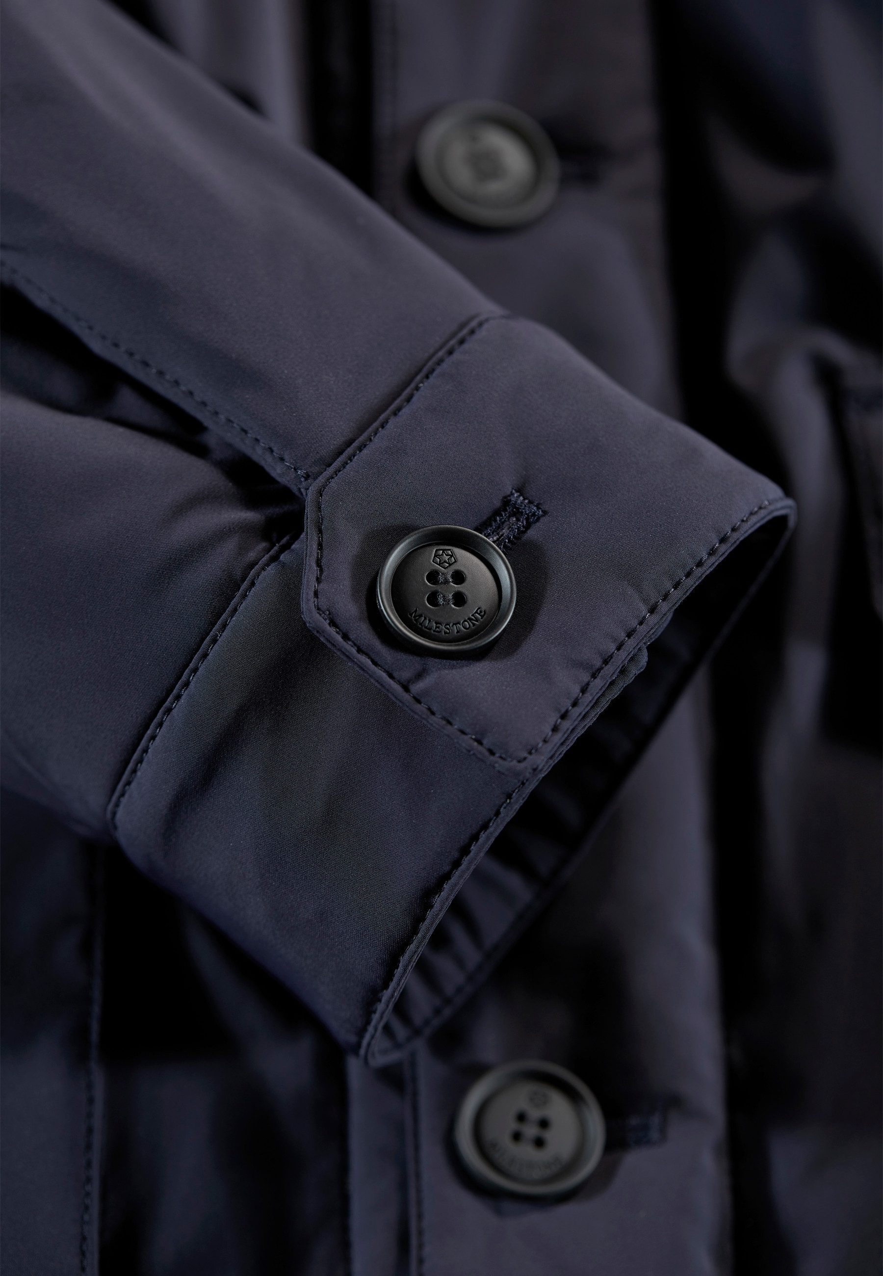 MILESTONE Parka MSHeathrow ultraleichte Jacke mit Kapuze, wasserabweisend und winddicht – Bild 4 von 4