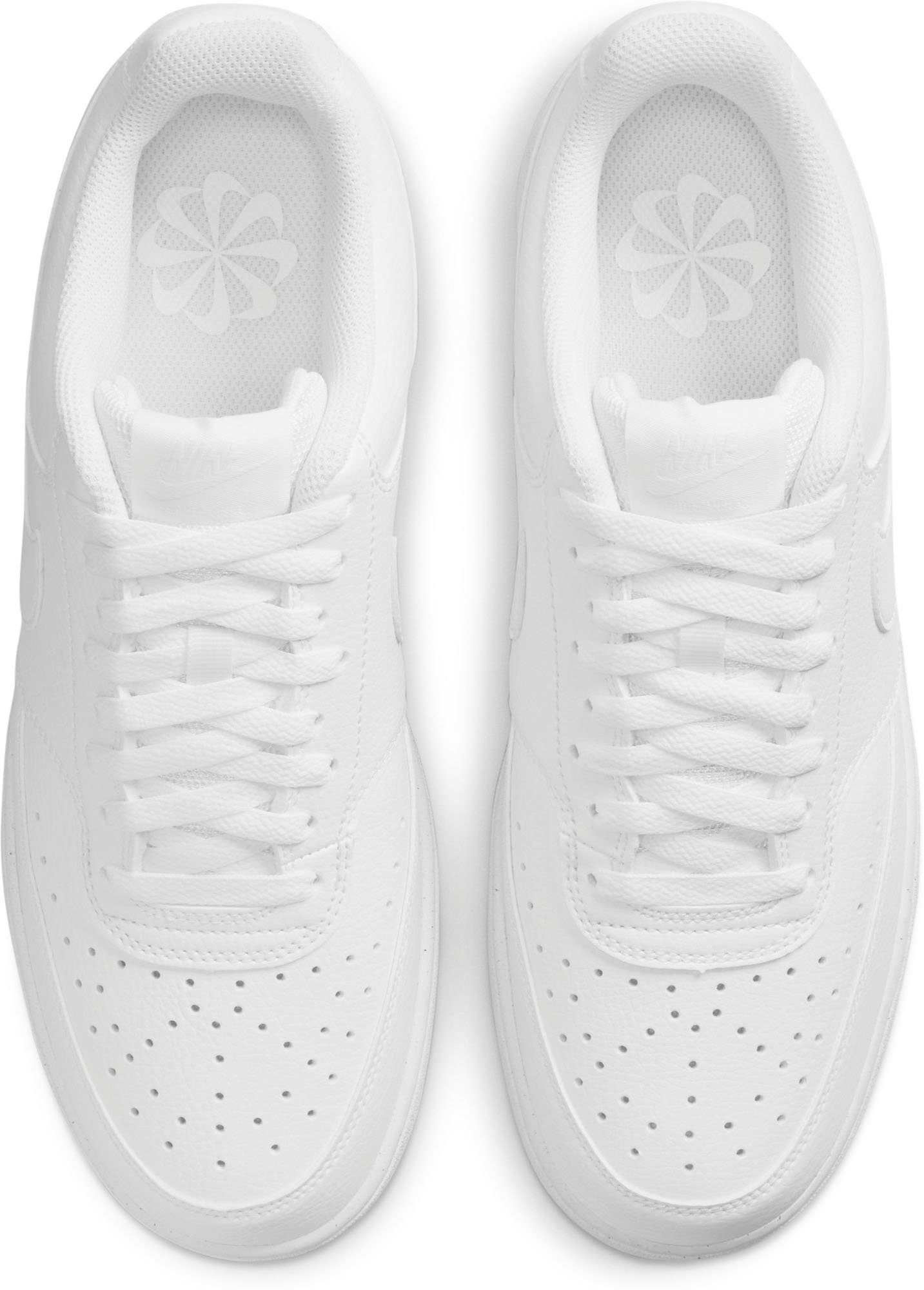 Nike Sportswear Court Vision Low Next Nature Sneaker Design auf den Spuren des Air Force 1. € 79,99