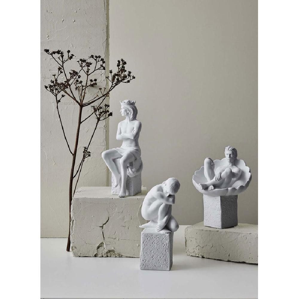 GOEBEL GmbH Dekoobjekt Spring Copenhagen Porzellanfigur Sternzeichen Krebs Porzellan Männlich