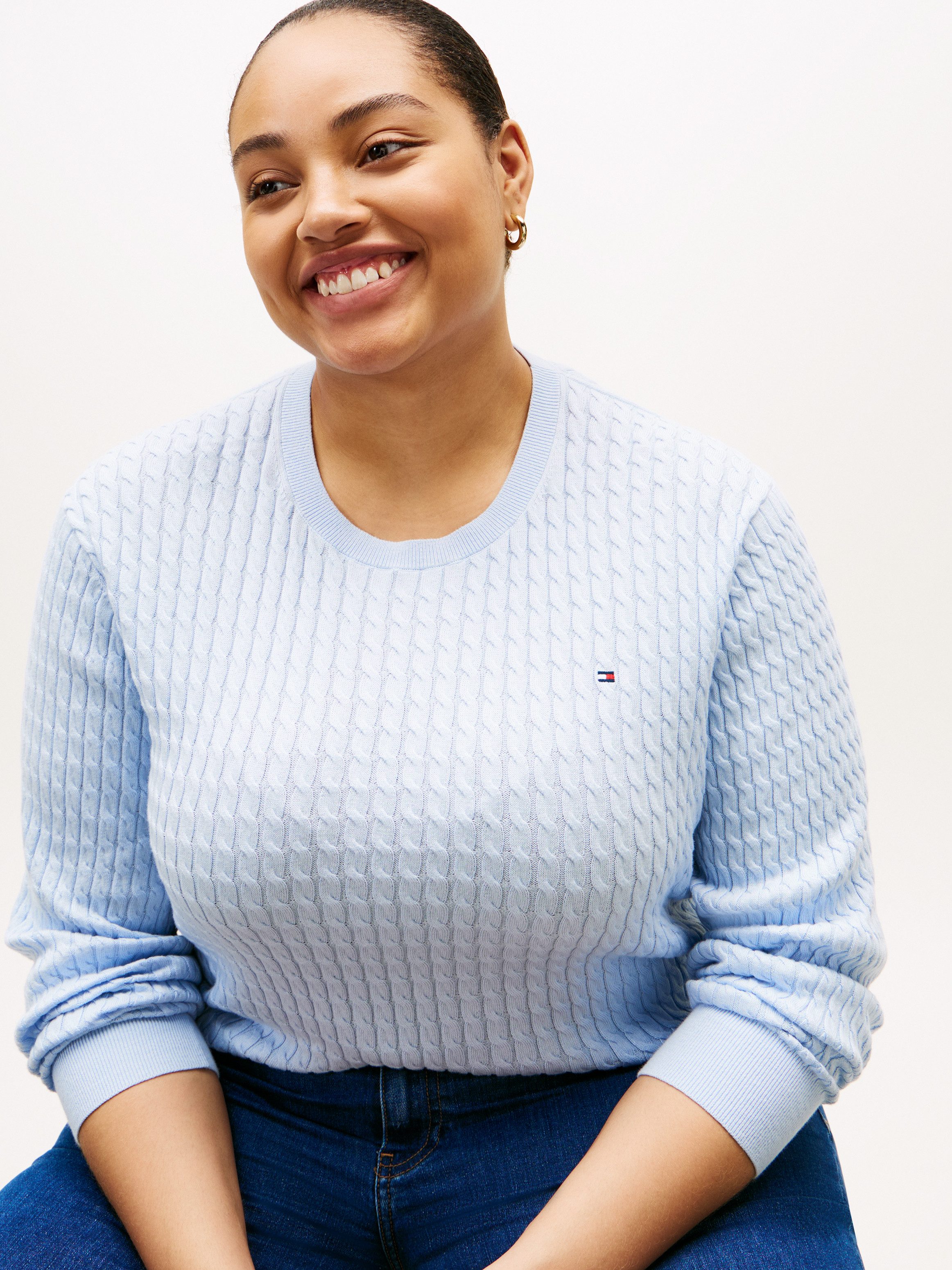 Tommy Hilfiger Curve Rundhalspullover CRV CO CABLE FINE GG CNK SWEATER in großen Größen, mit Zopfmuster