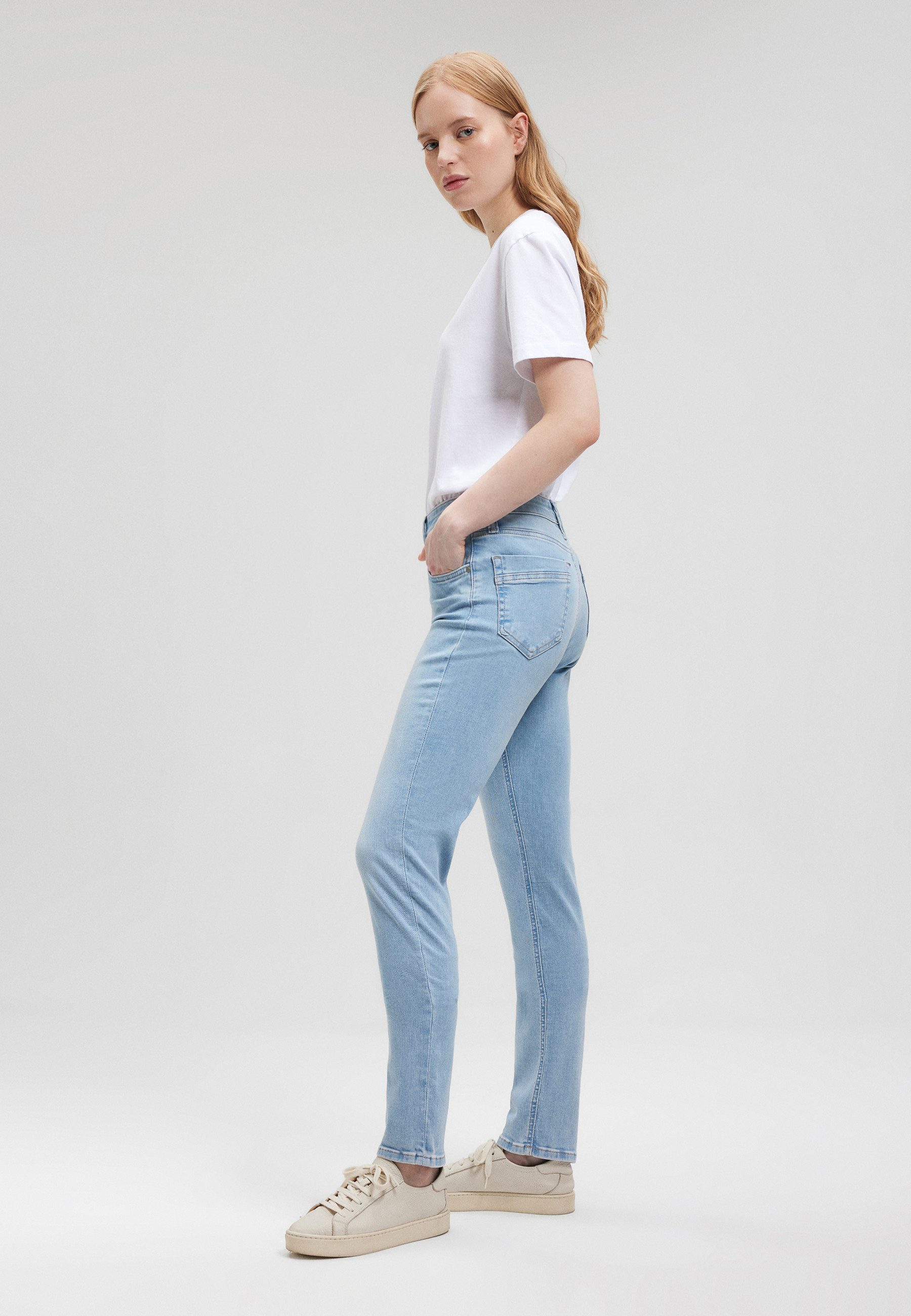 Mavi Skinny-fit-Jeans // Label-Detail Modell "Sophie" Slim Skinny Jeans