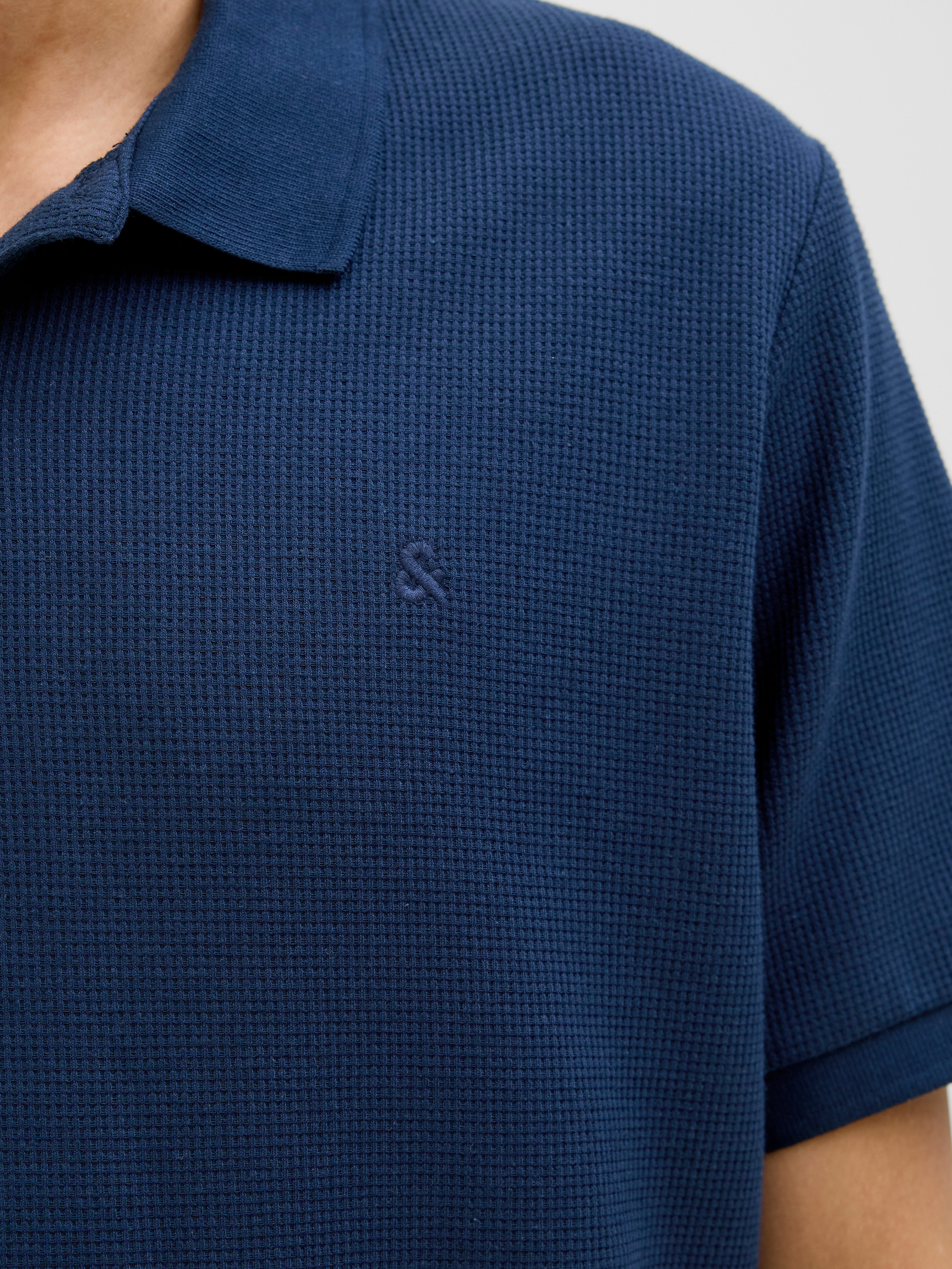 Jack & Jones PlusSize Poloshirt JJEAUSTIN POLO SS NOOS PLS Materialmix, normal geschnitten