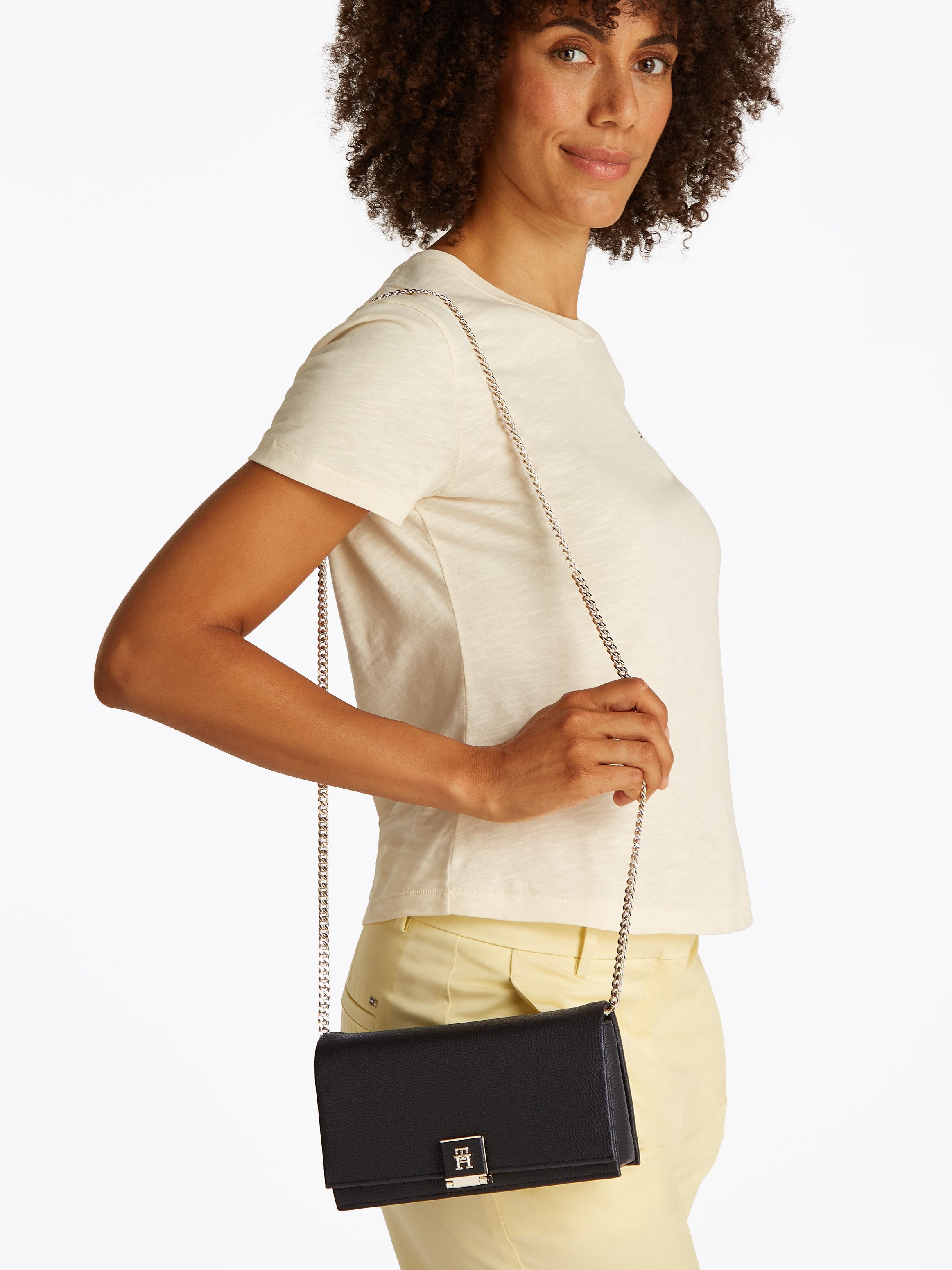 Tommy Hilfiger Clutch TH HER FLAP W/CHAIN, Damen Umhängetasche, Mini-Bag, Cross-Body Bag mit Umhängekettchen