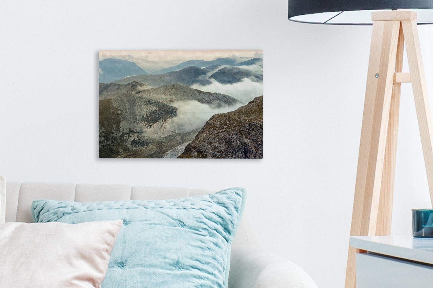 (1 cm 30x20 Ben dem Leinwandbilder, in Wanddeko, Nevis Aufhängefertig, Leinwandbild St), auf Schottland, zum Wolkendecke Wandbild Weg OneMillionCanvasses®