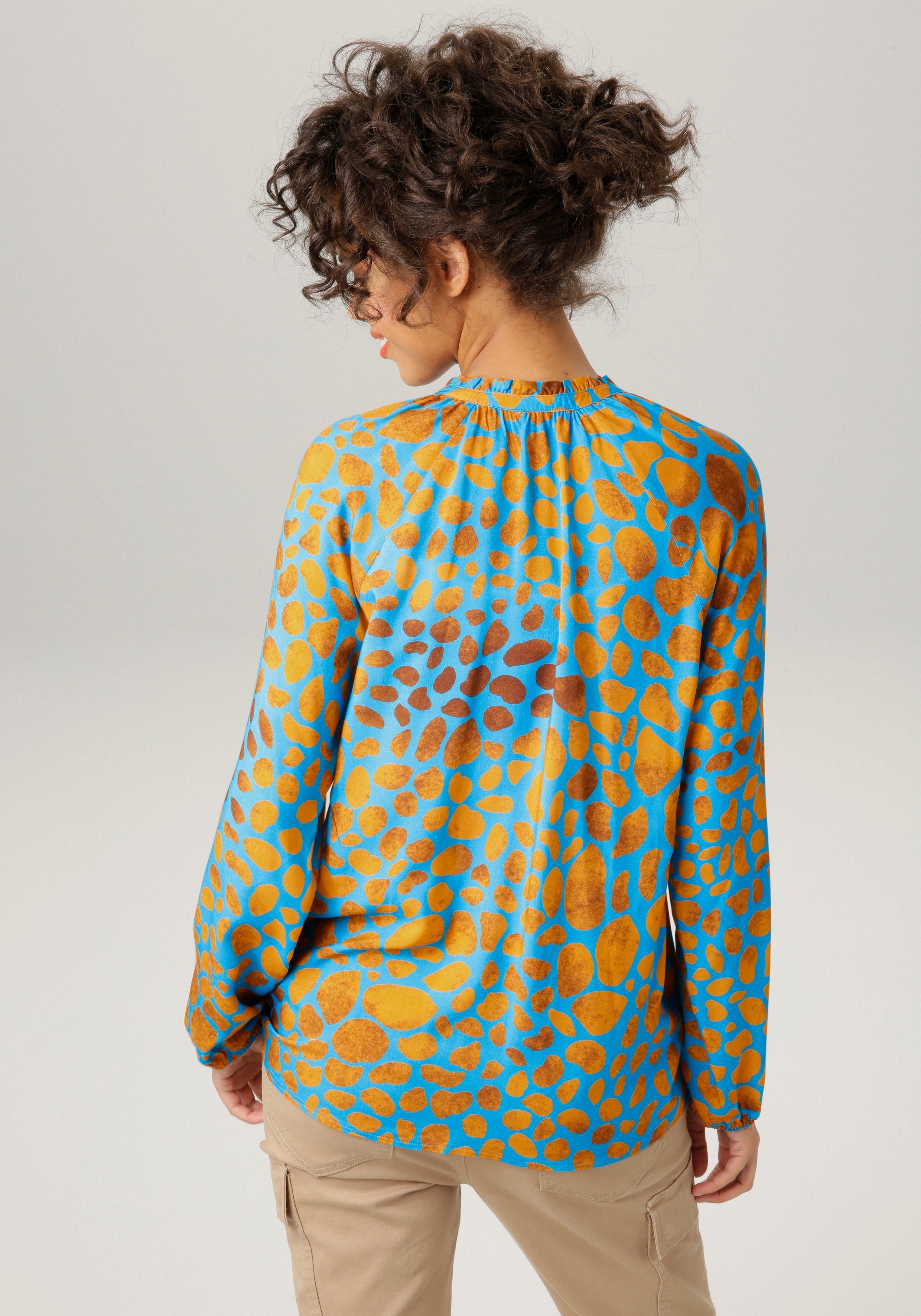 Aniston CASUAL slip blouse with interesting all-over print