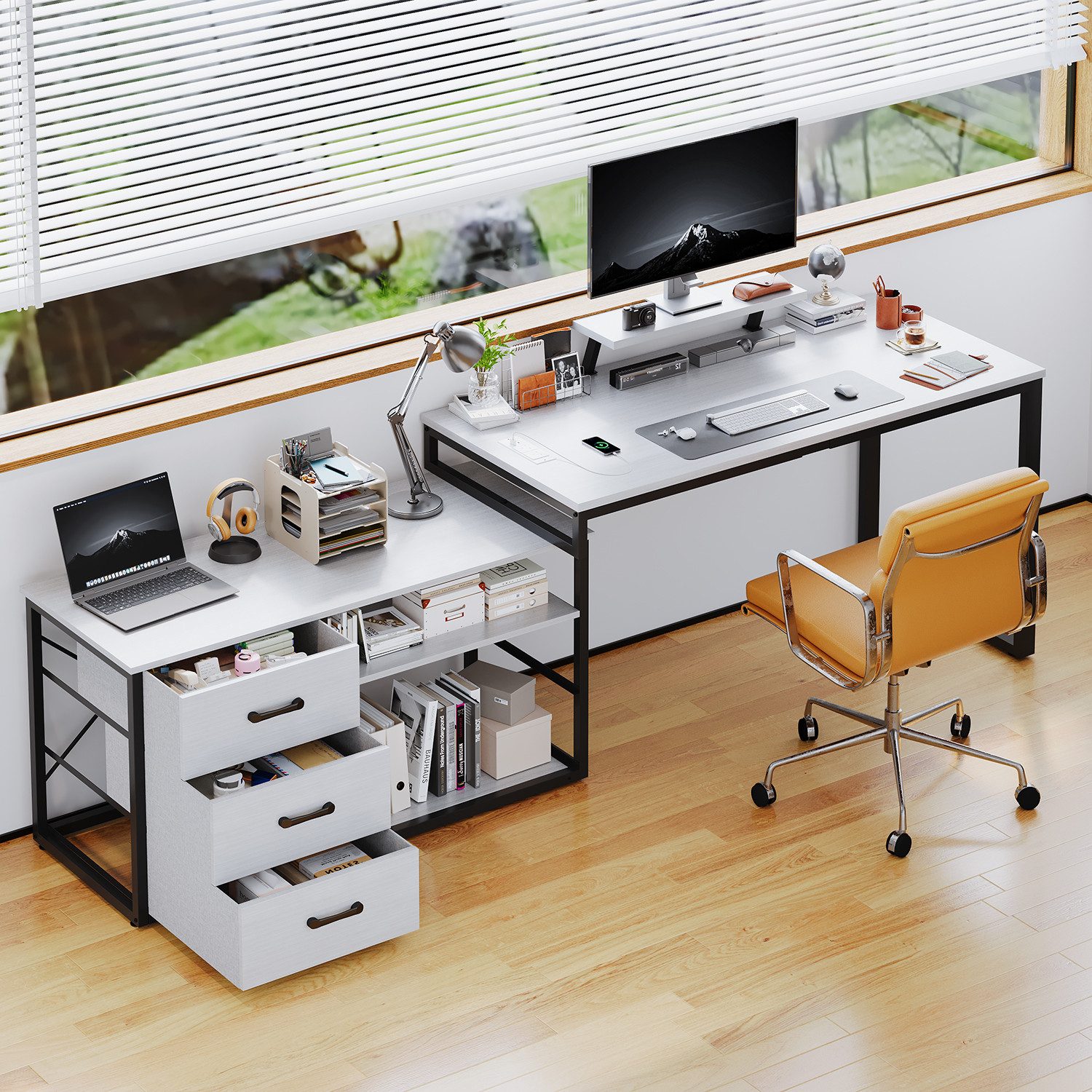 Furnicopia Eckschreibtisch 140cm mit Monitorarm, Computertisch mit drehbarer Tischplatte (Flexibel und schwenkbar, mit Steckdosen (2 Steckdosen + 2 USB-Anschlüsse), 3 großen Schubladen, 2 Ablageflächen)