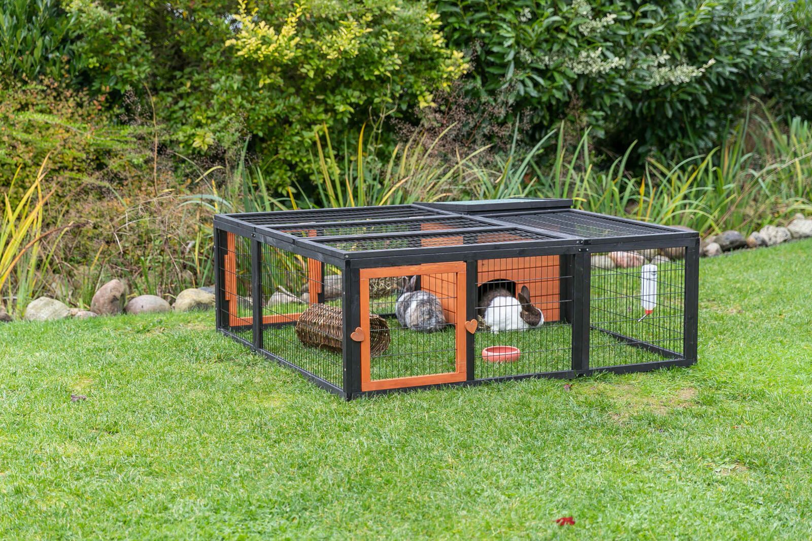 TRIXIE Freigehege Freilaufgehege mit Abdeckung - schwarz/braun - 150 × 53 × 150 cm