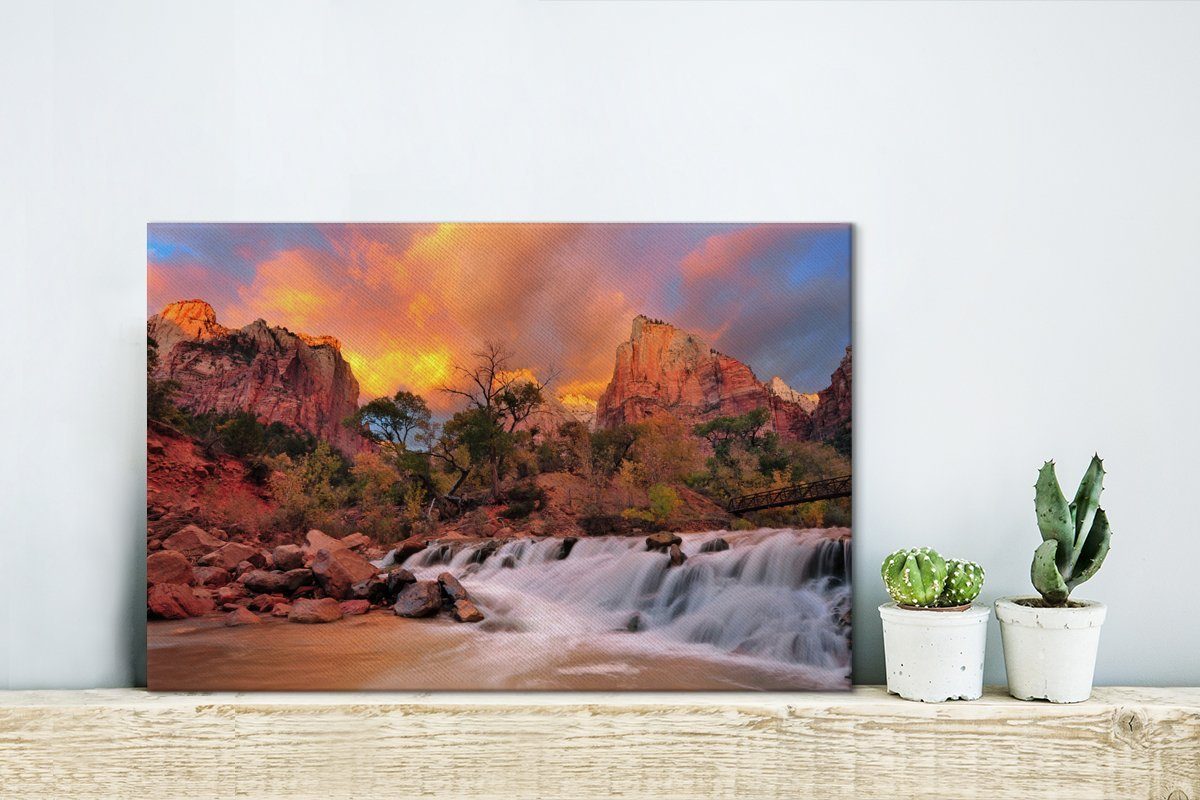Utah, Zion Park, cm 30x20 Wandbild (1 Wasserfall der Leinwandbilder, National in Wanddeko, Leinwandbild OneMillionCanvasses® im Abendsonne Aufhängefertig, St),