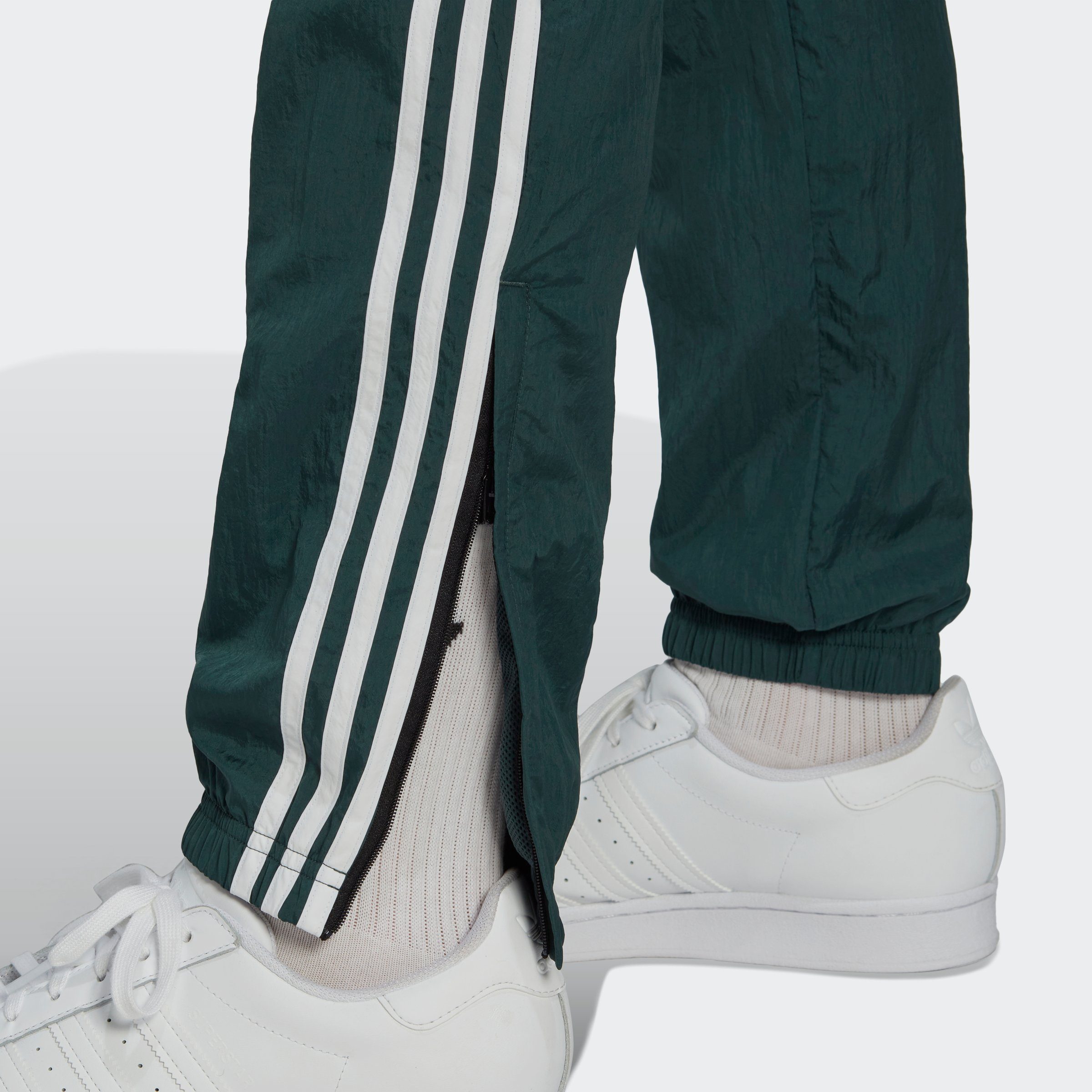adidas Originals Trainingshose ADIDAS (1-tlg) grün REKIVE