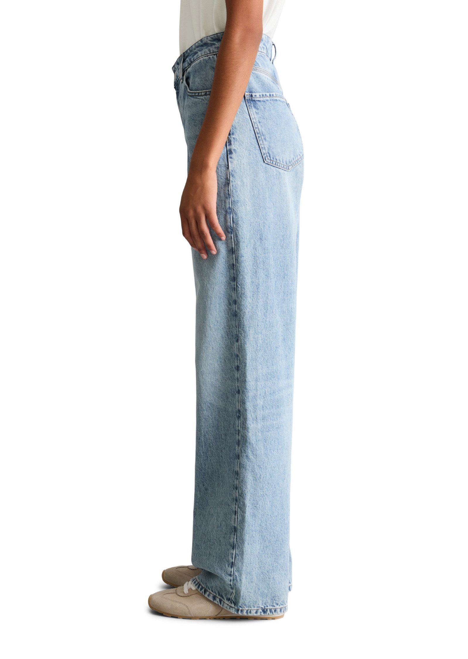 Marc O'Polo DENIM Weite Jeans aus leichter Bio-Baumwoll-Qualität
