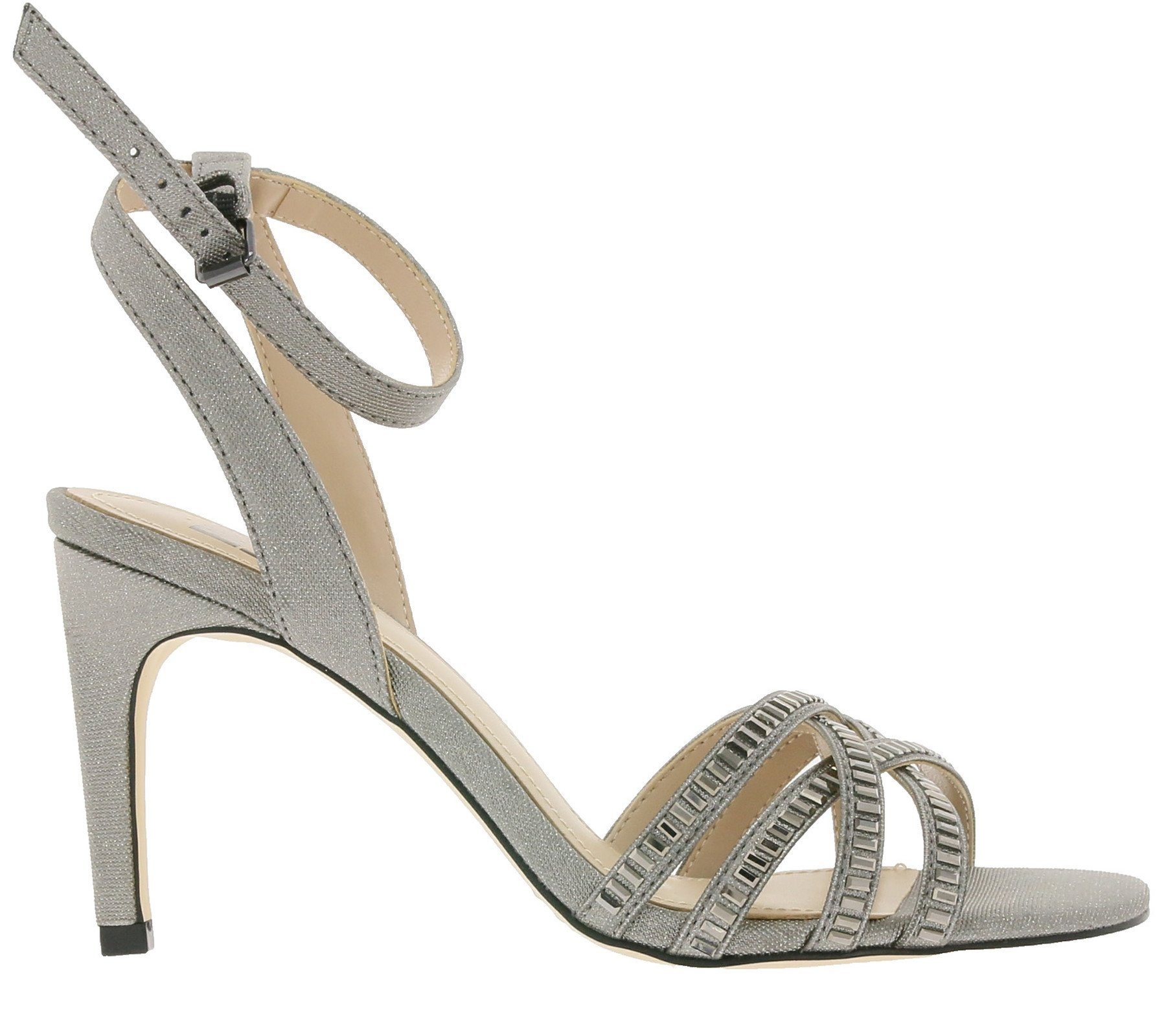 schicke sandalen mit absatz