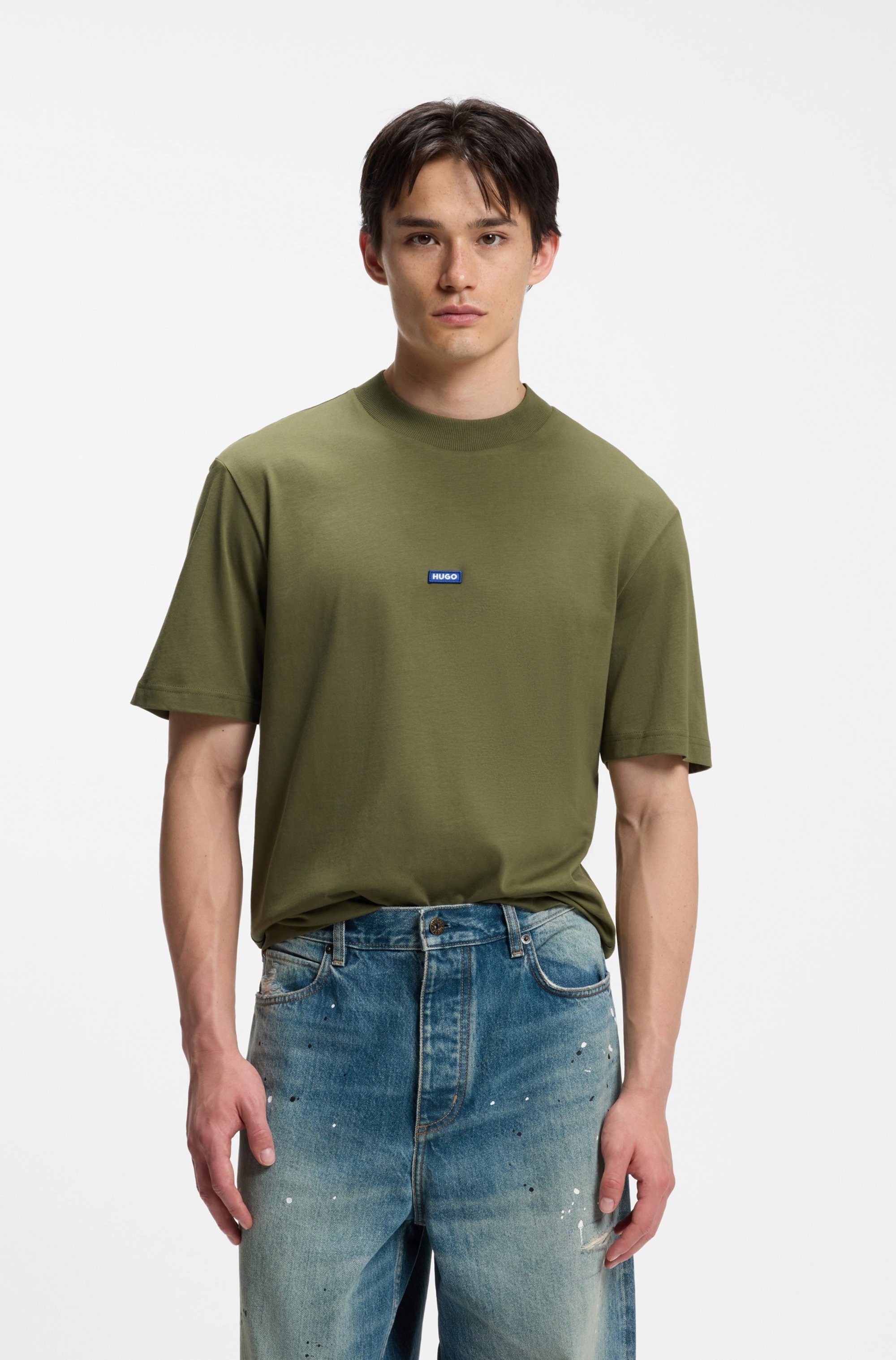 HUGO T-Shirt Nieros mit Logo-Patch