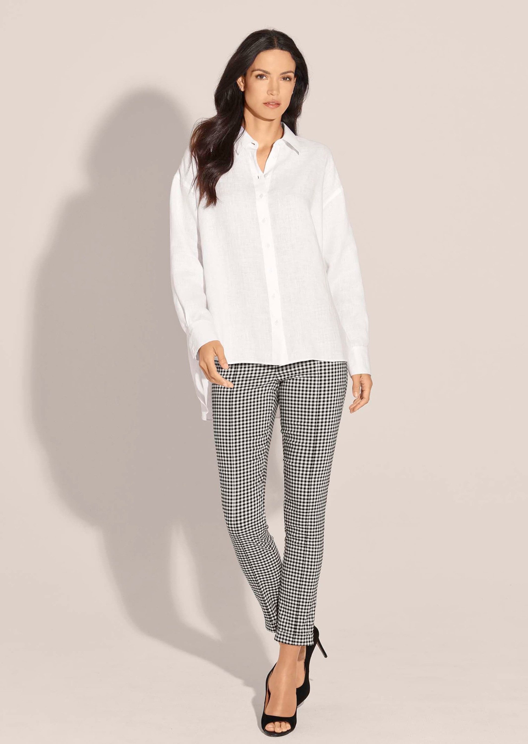 MADELEINE Hemdbluse Modernes Oversized-Hemd mit Schlitzen Uni-Design mit klassischem Hemdkragen und Knopfleiste