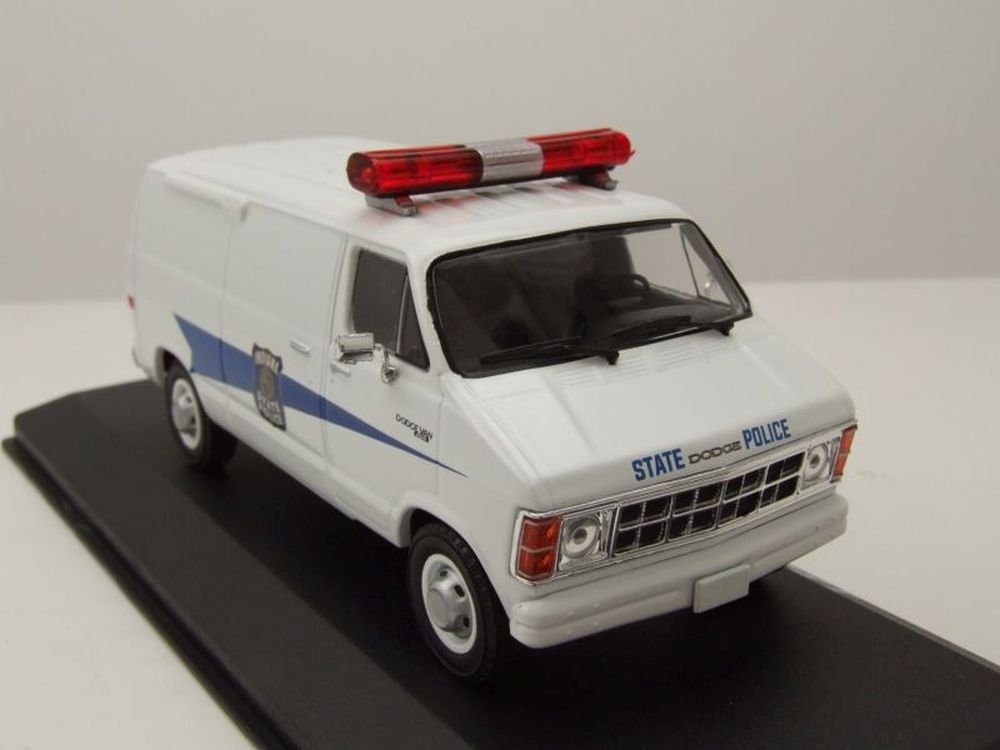 Miniature Dodge Ram B250 Van 1980 - Greenlight Street Van 1/43